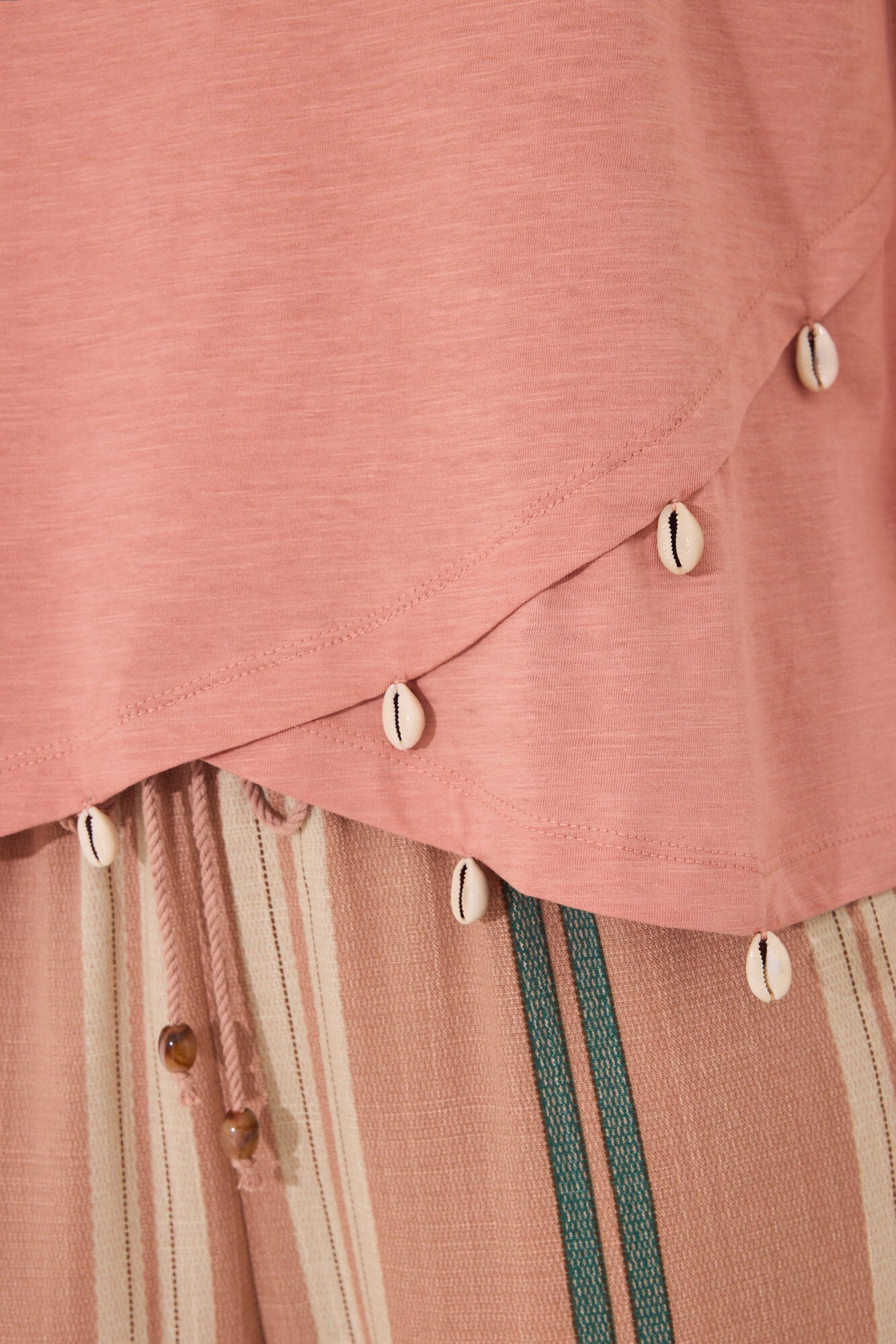 Orange sleeve T-shirt