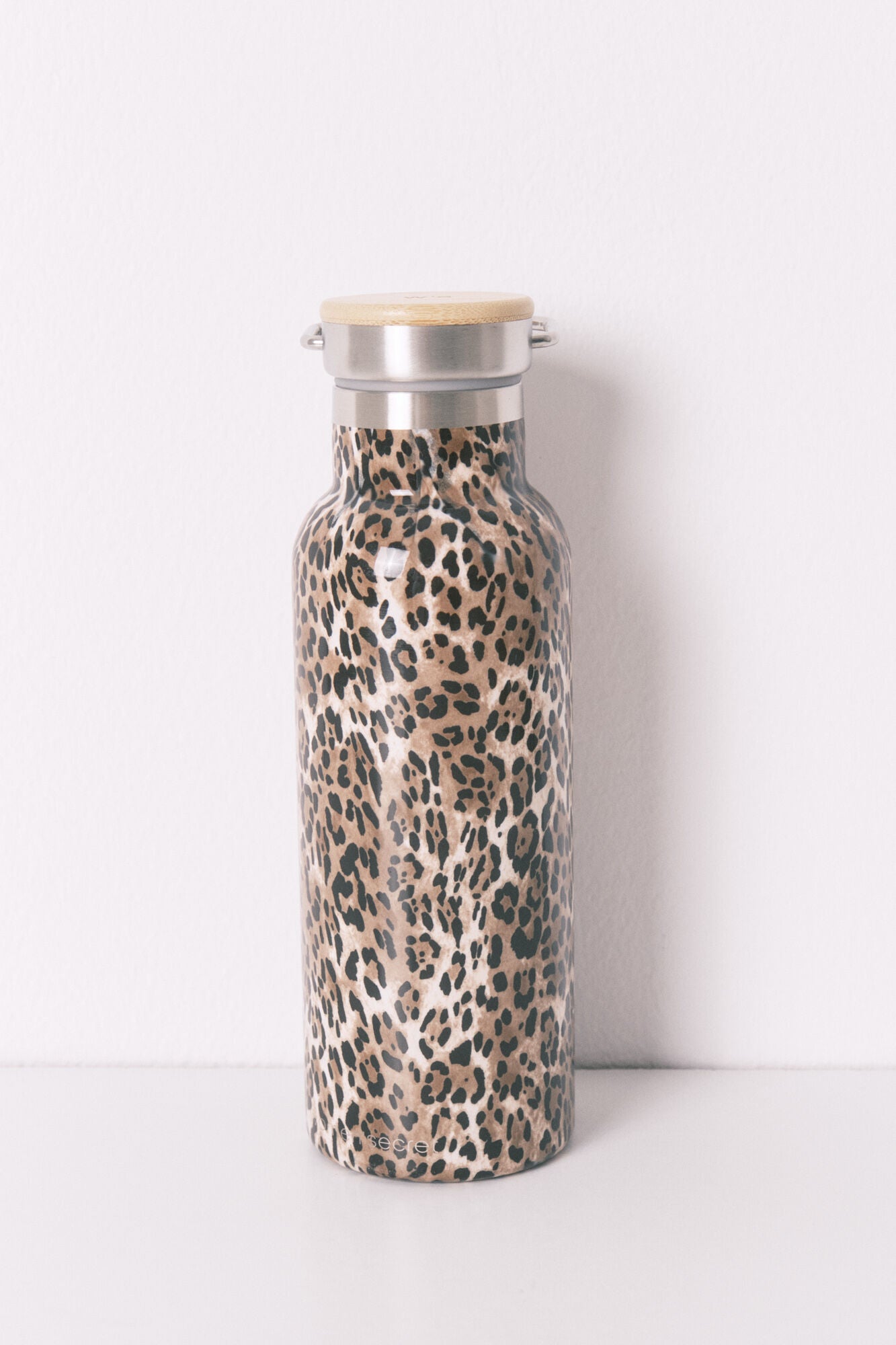 Metal bottle with animal print
