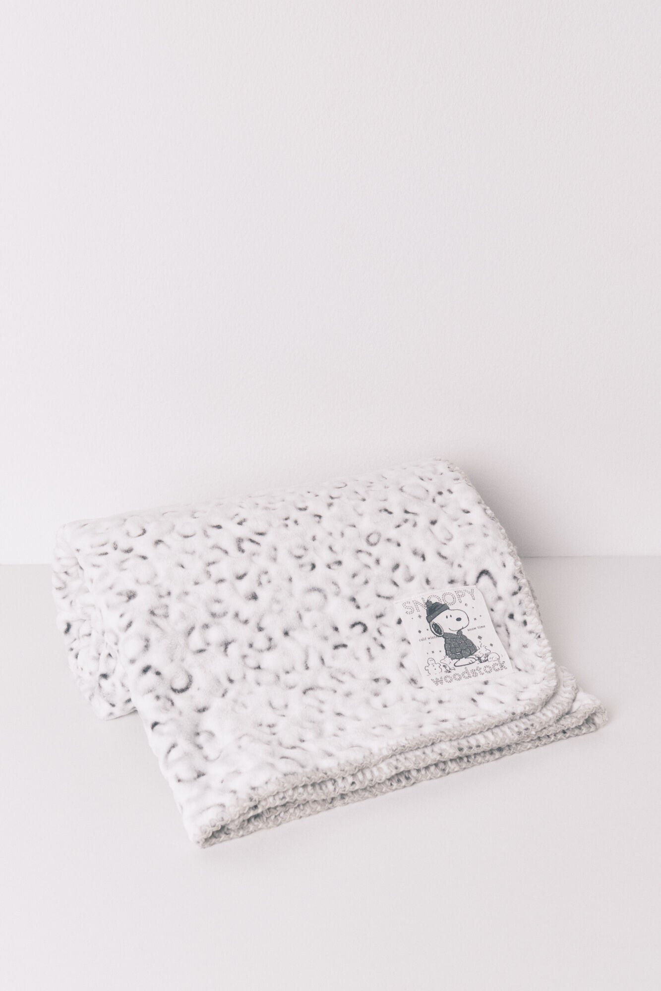 Snoopy animal print house blanket