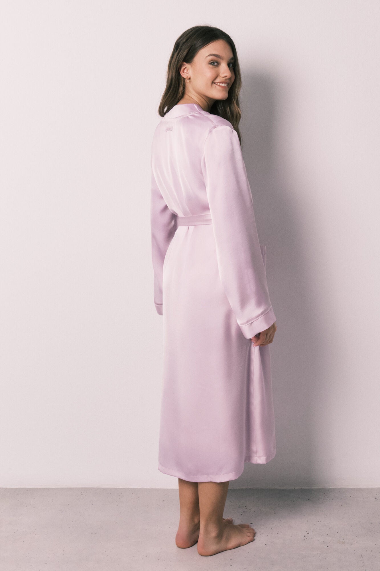 Lilac satin midi robe