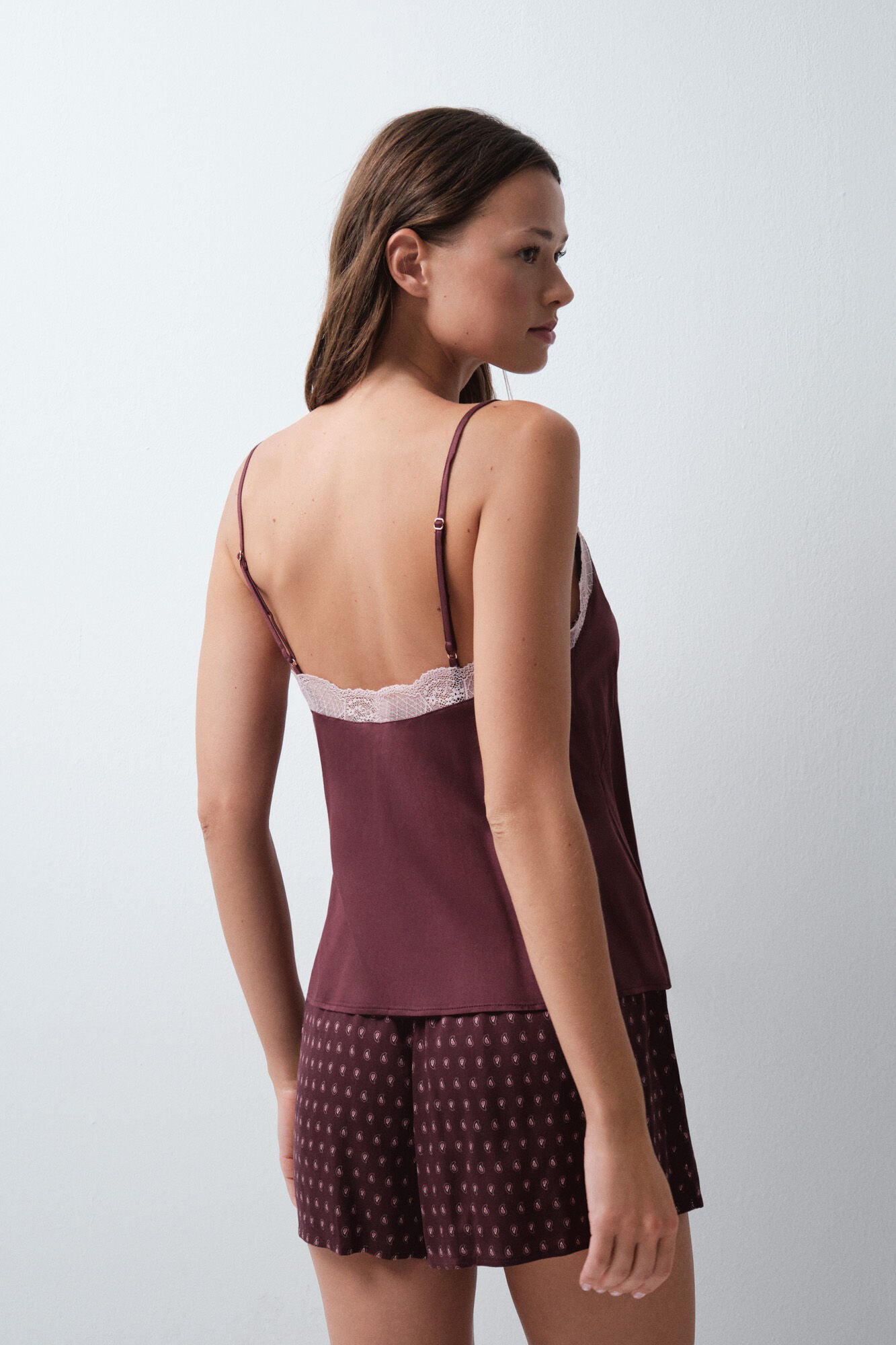 STRAPS SHORT PANT PYJAMA