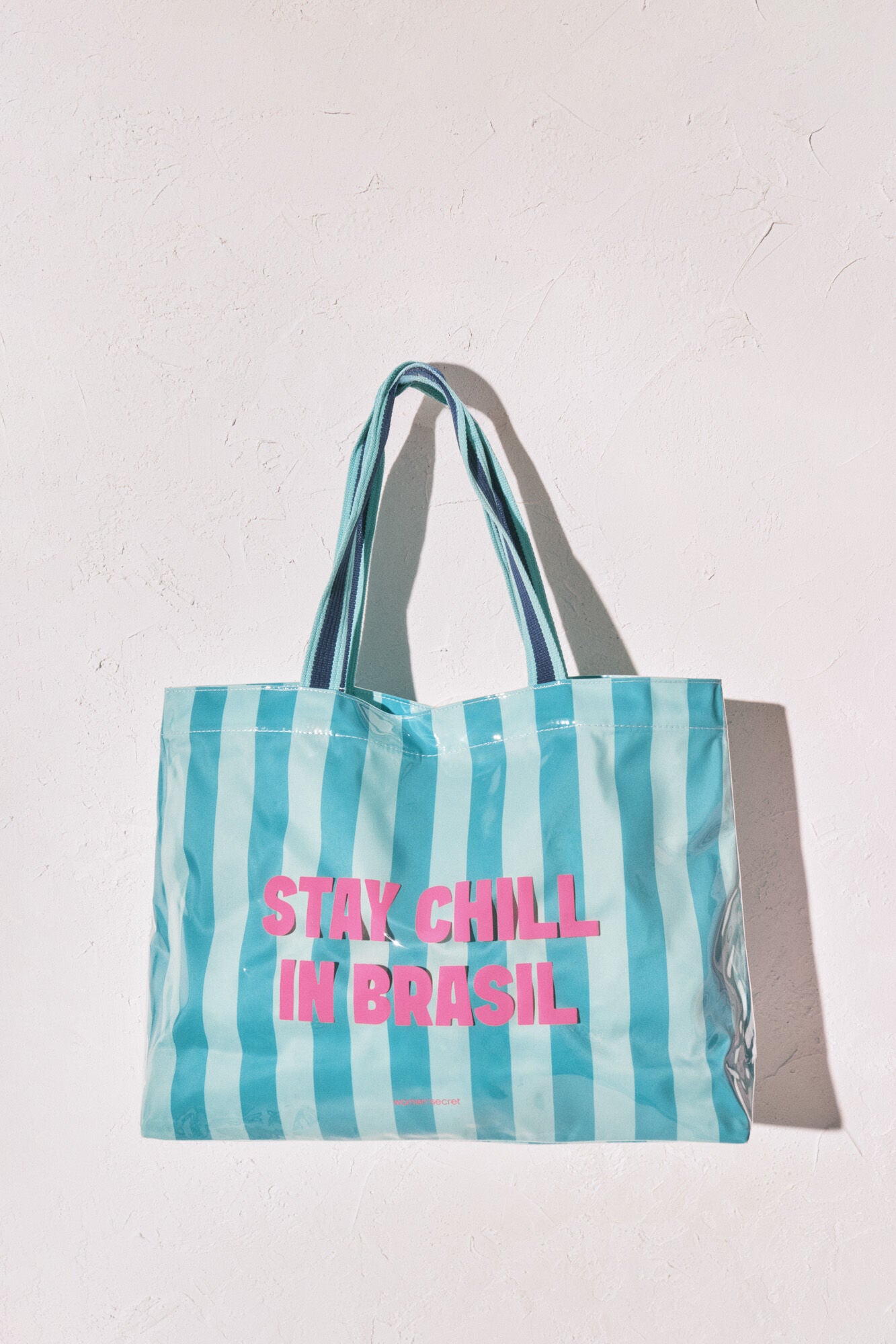 blue striped beach bag