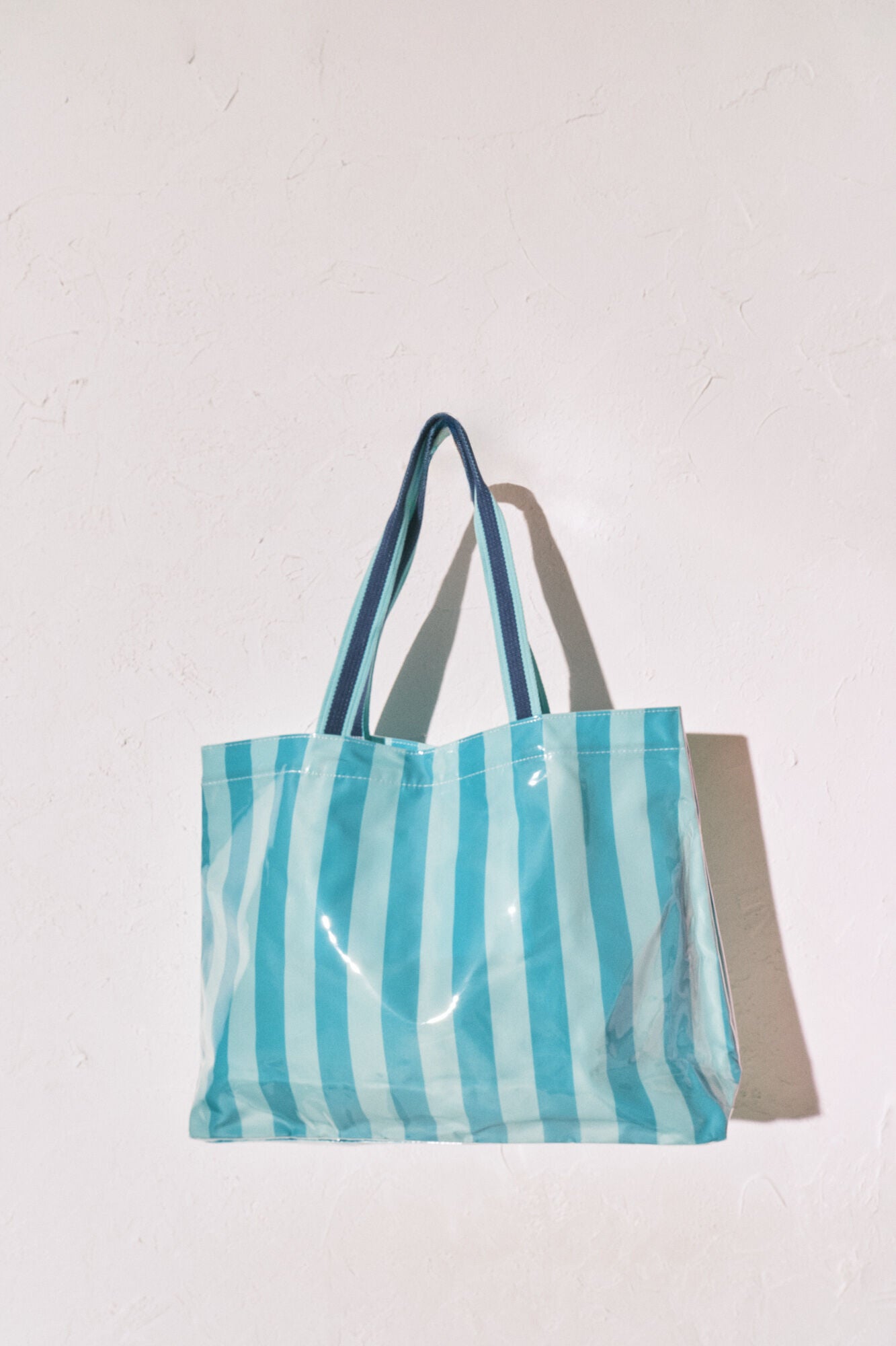 blue striped beach bag