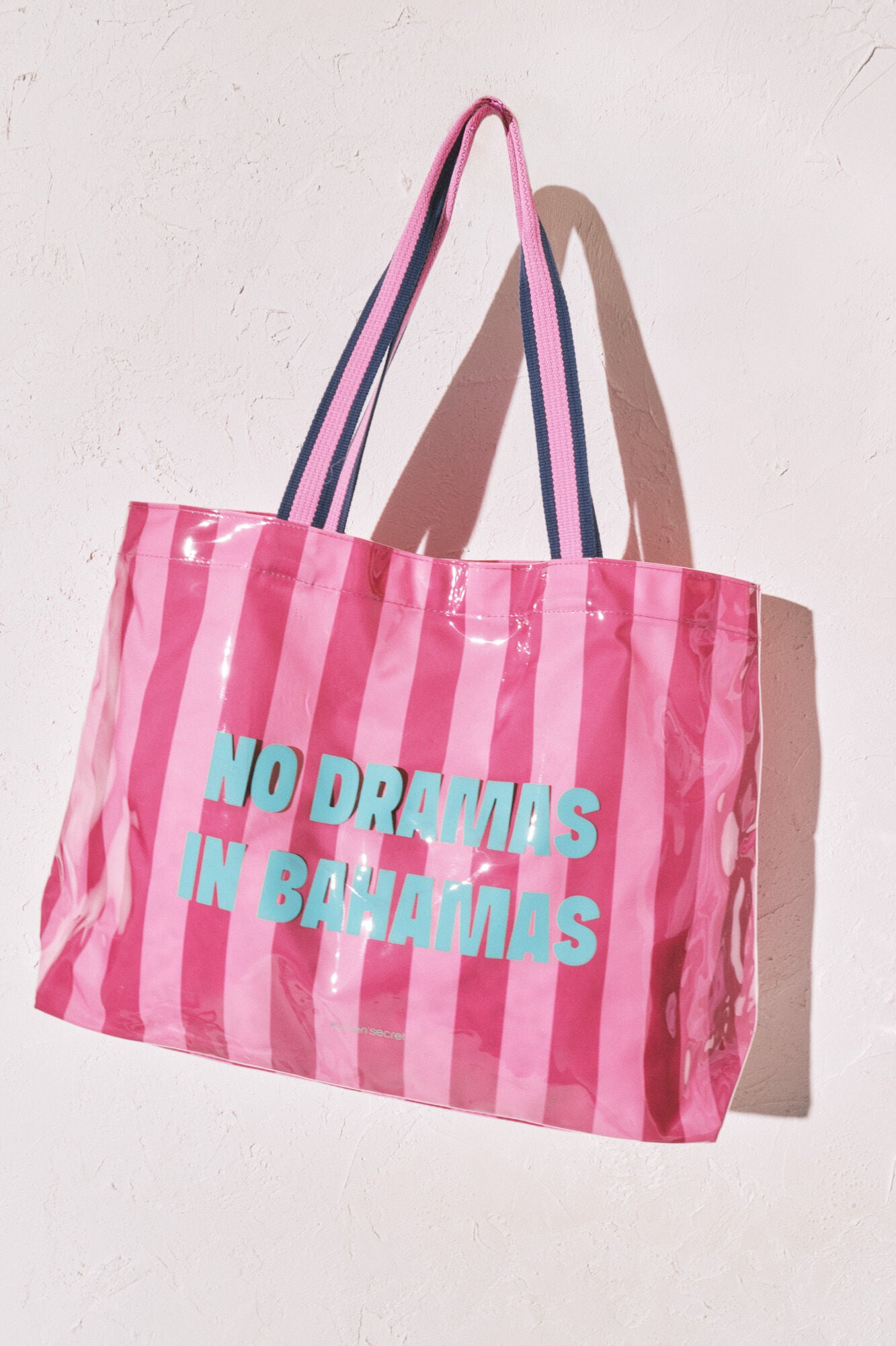 pink striped beach bag