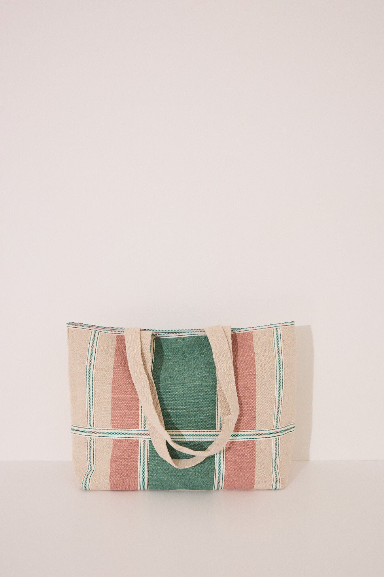Large raffia handbag, bag