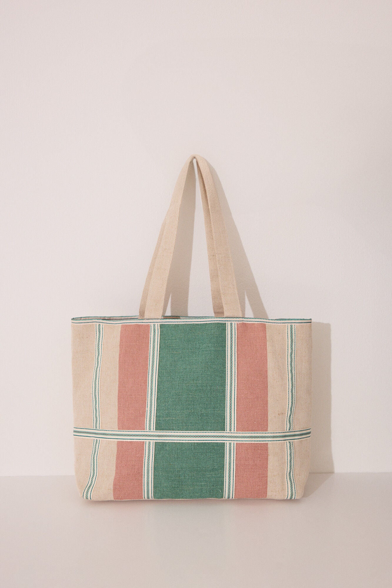 Large raffia handbag, bag