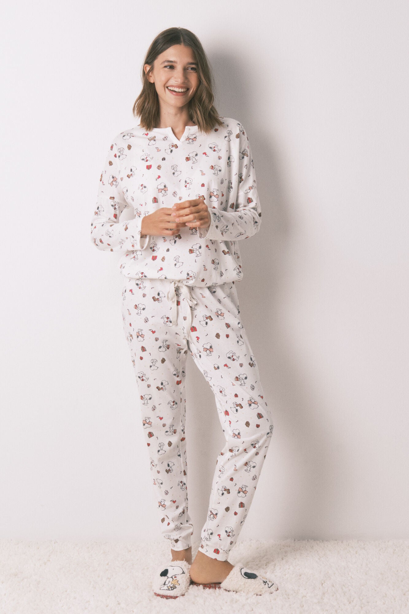 Long 100% cotton white pajamas Snoopy