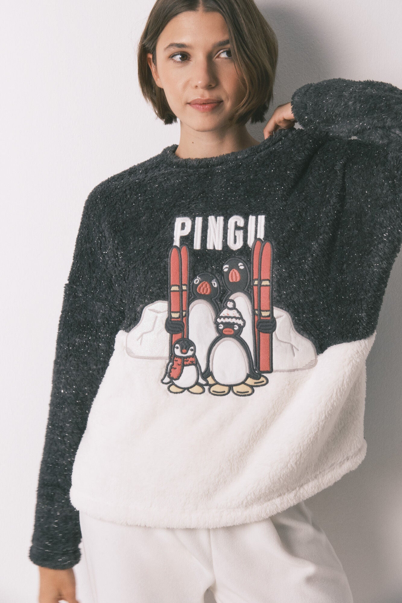 Pingu embroidered soft fur long fleece pajamas