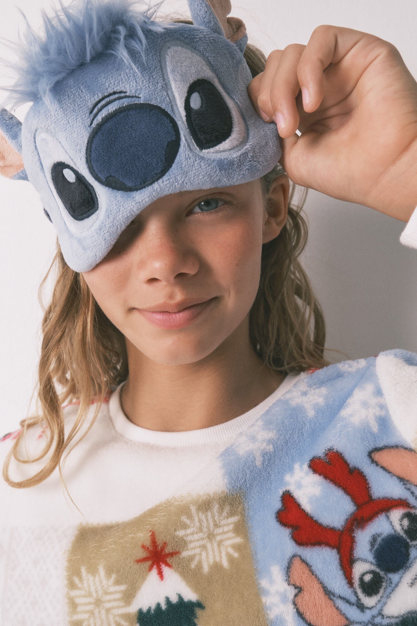 Stitch children 'fleece fabric pyjamas