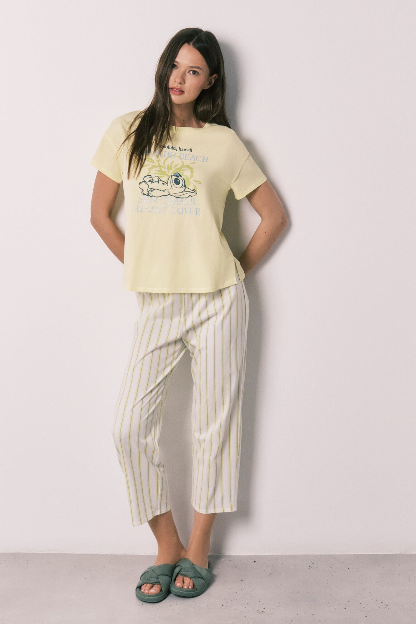 Stitch Short Sleeve Capri Pajamas