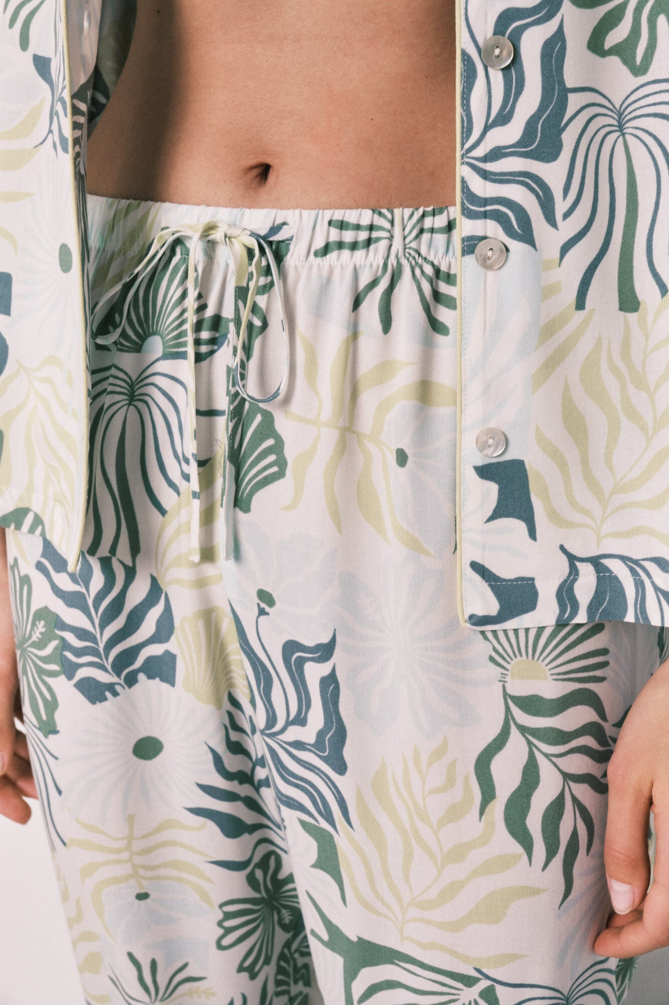 Tropical print long shirt pajamas