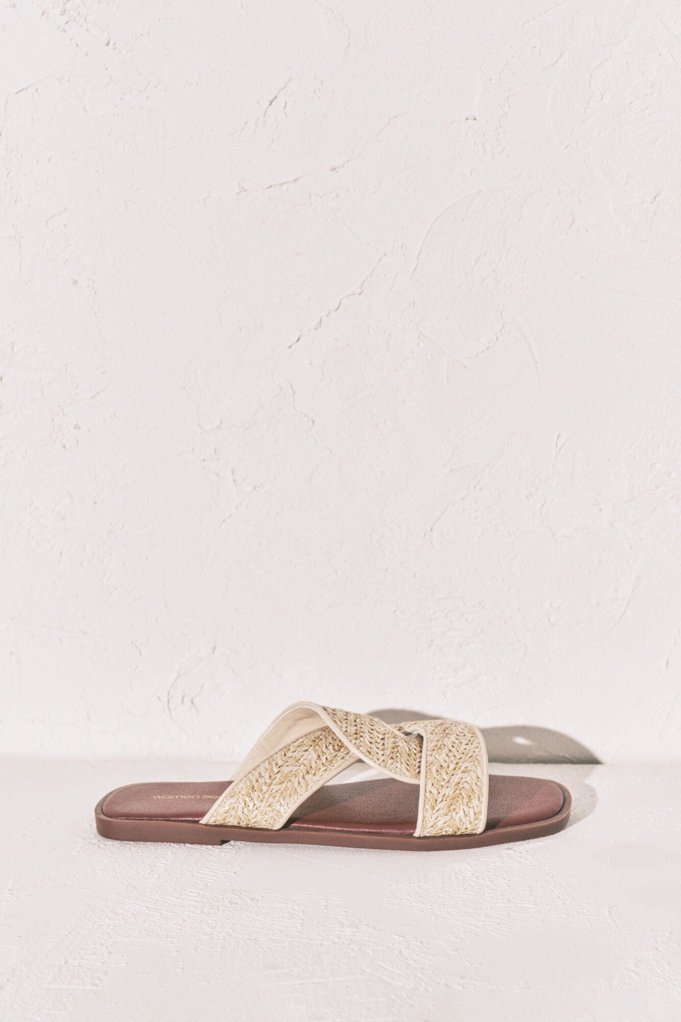 raffia sandals in burgundy and sand