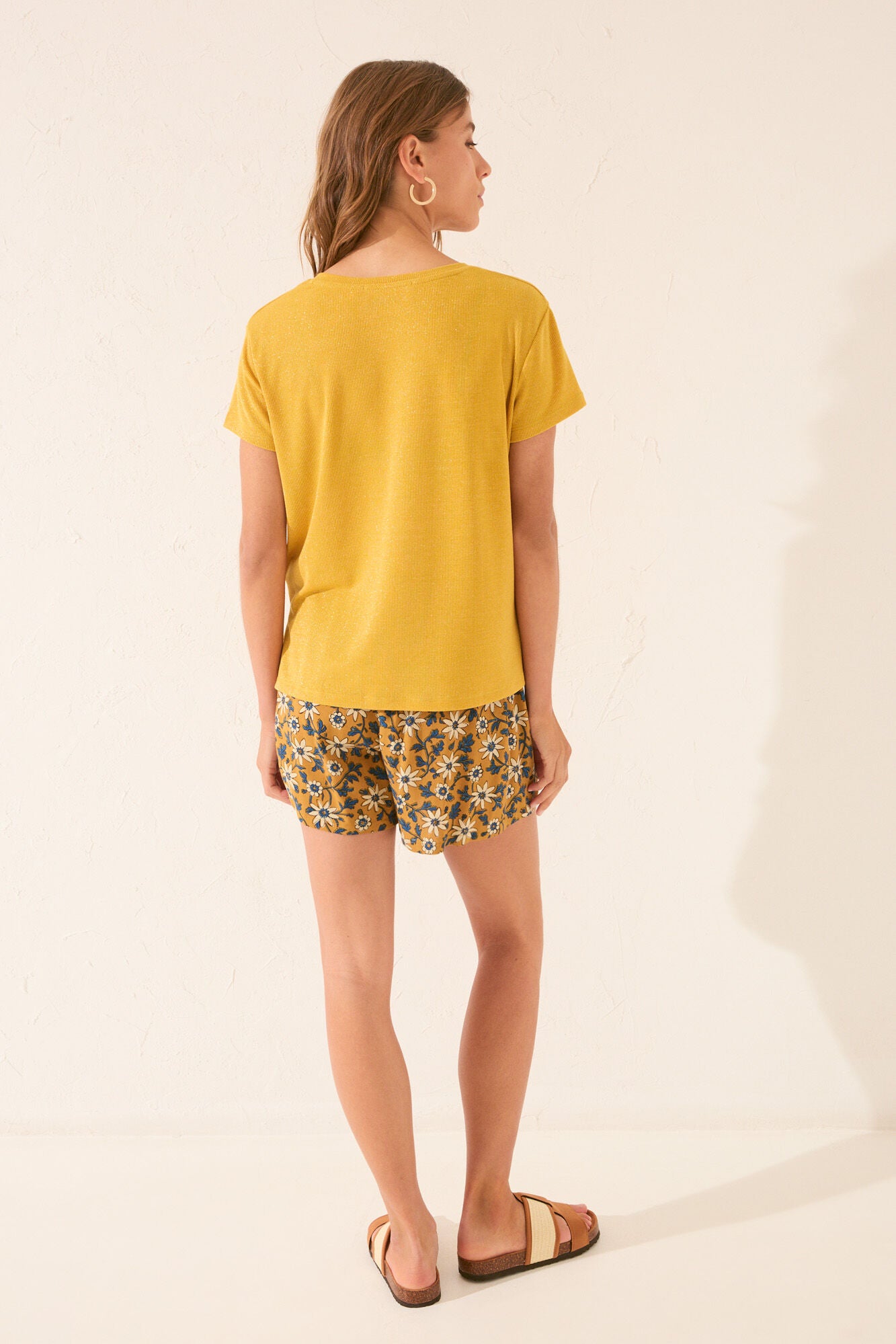 Short sleeve T-shirt