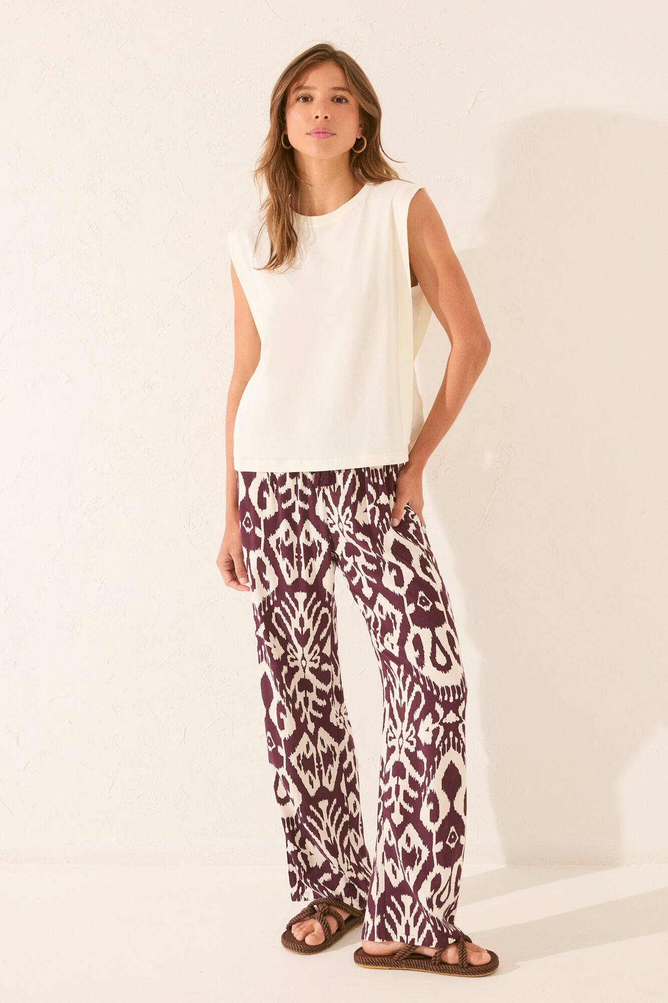 Ivory sleeves T-shirt