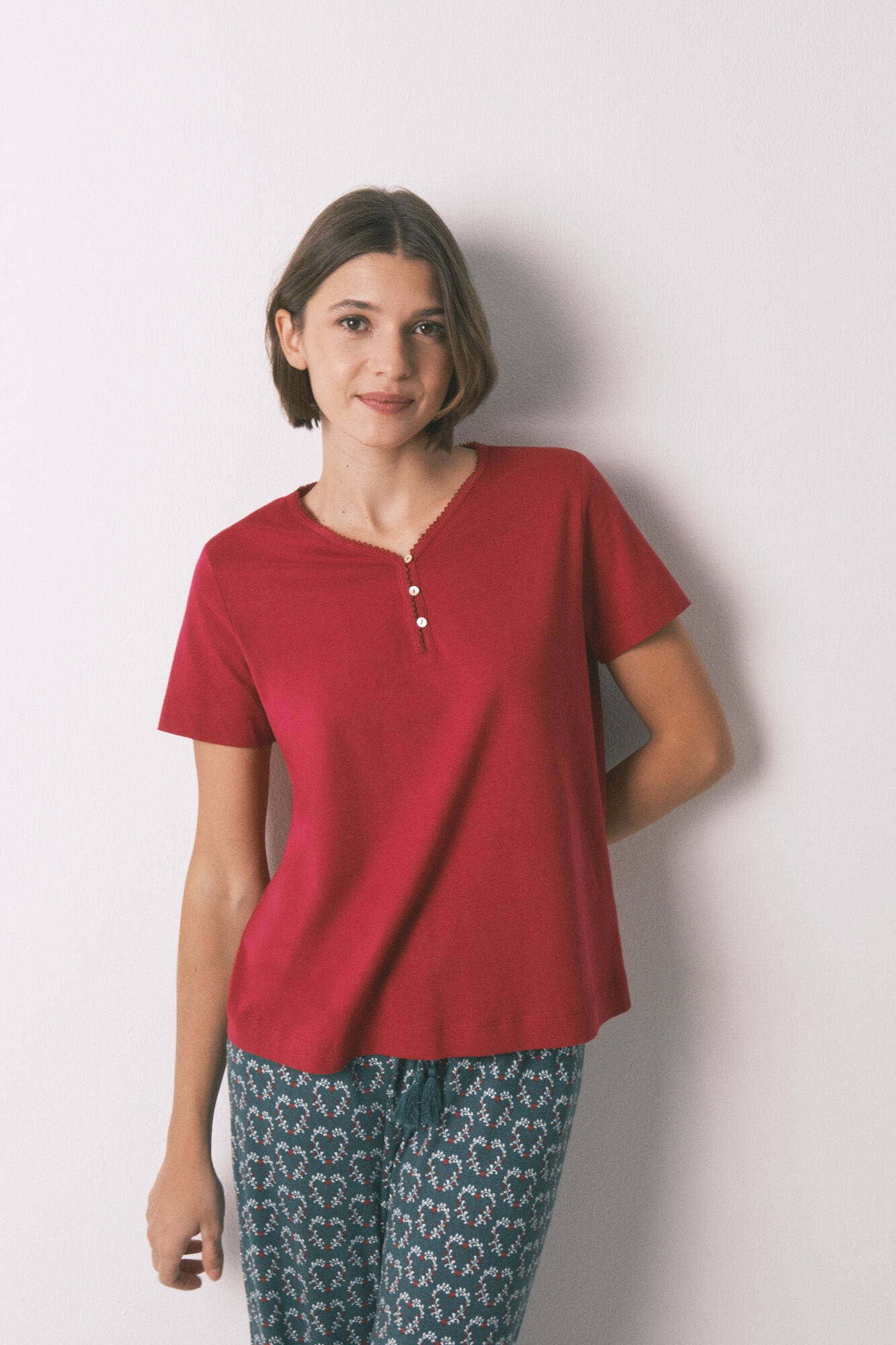 100% cotton red short sleeve T-shirt