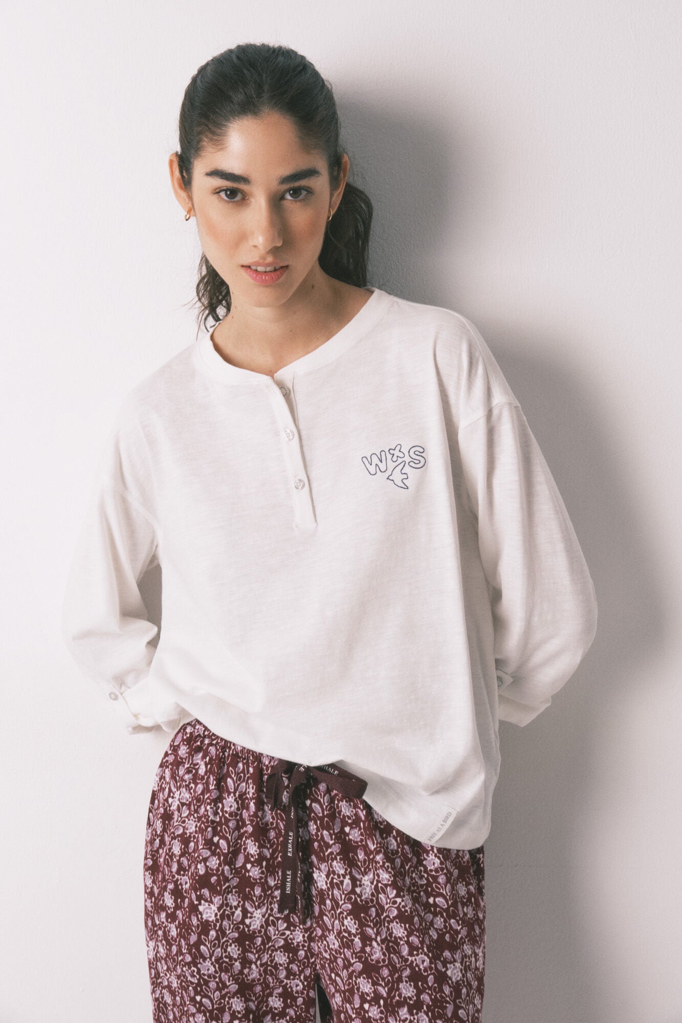 White 100% cotton long sleeve T-shirt