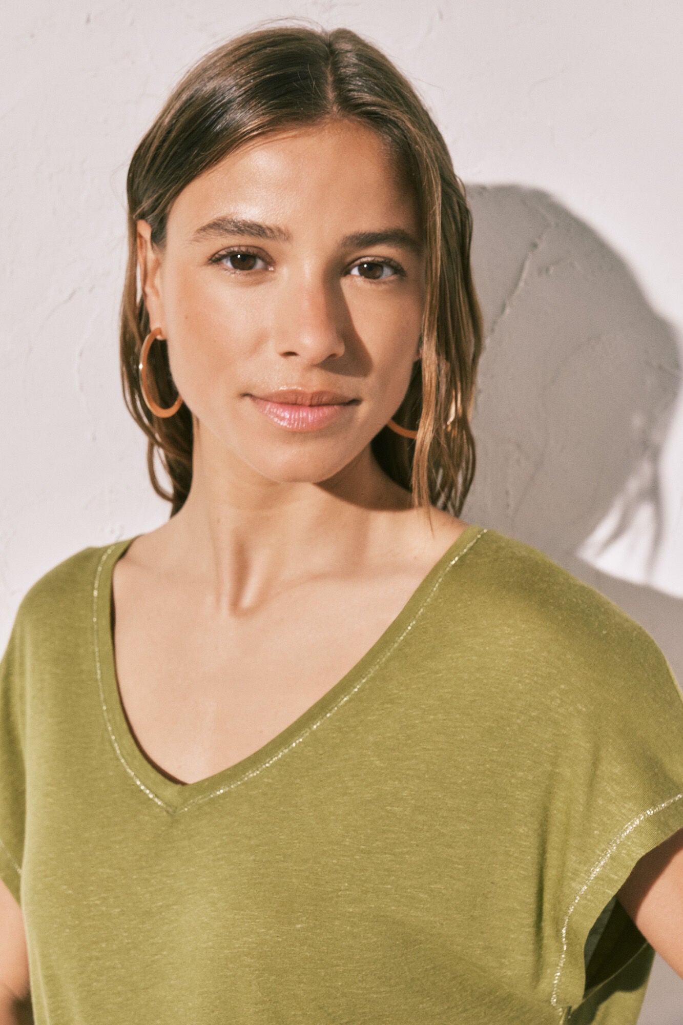 Green short-sleeved t-shirt