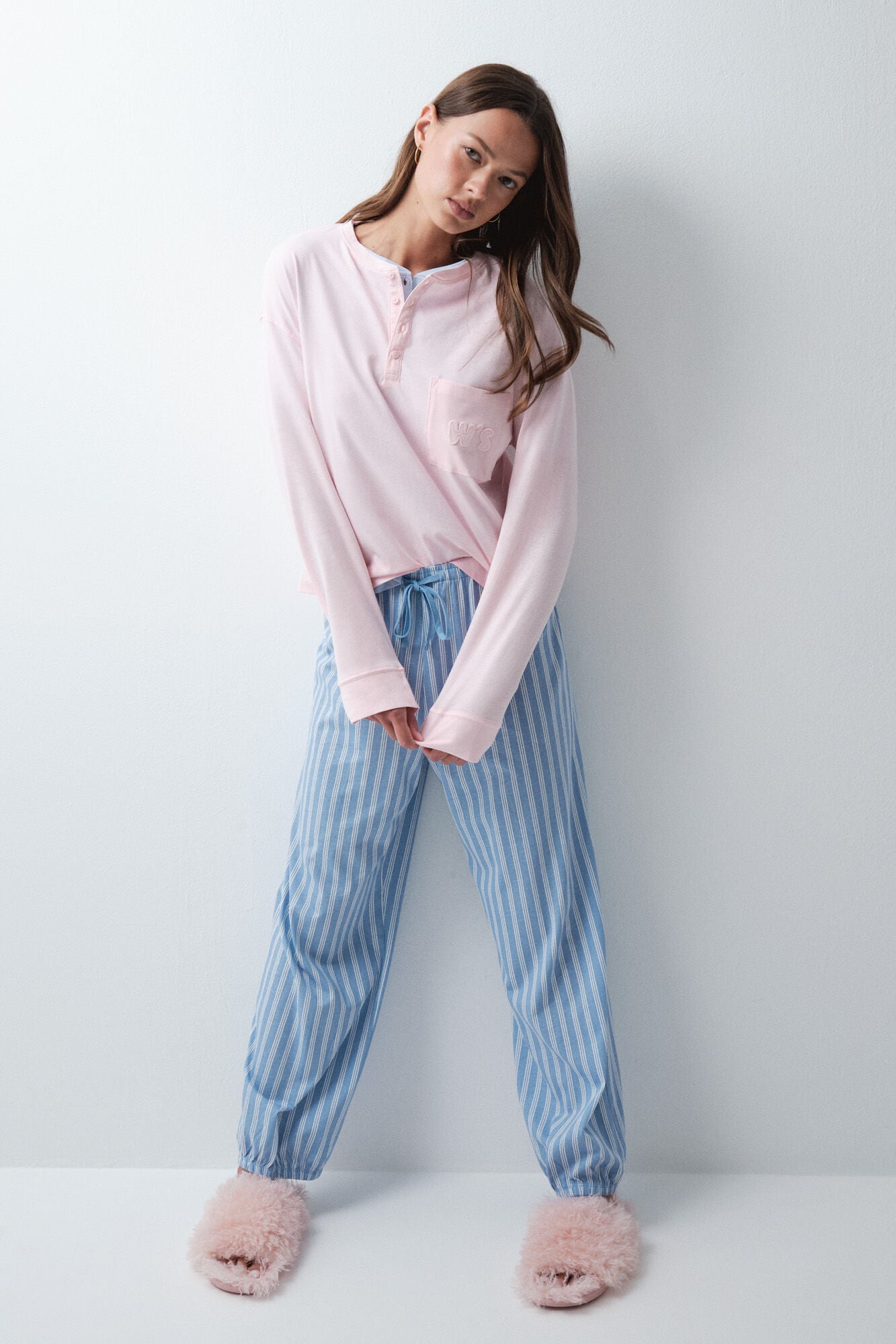 LONG SLEEVES T SHIRT