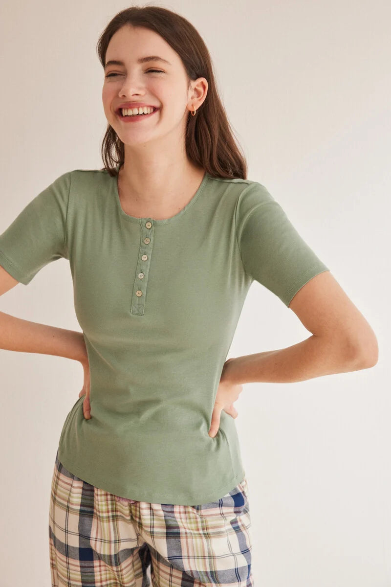 Green short sleeve bakery t-shirt
