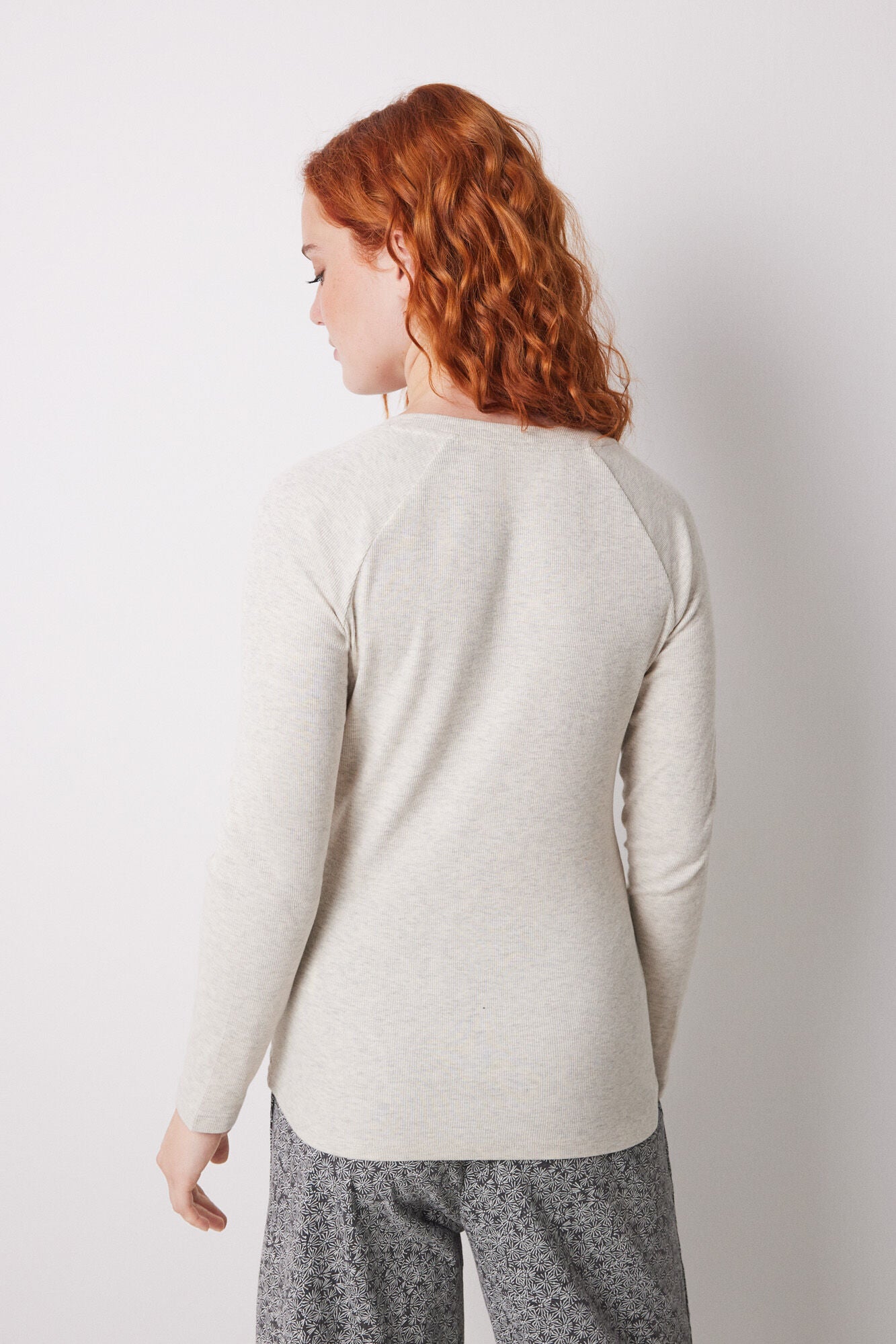 Long sleeve ribbed T-shirt in sand