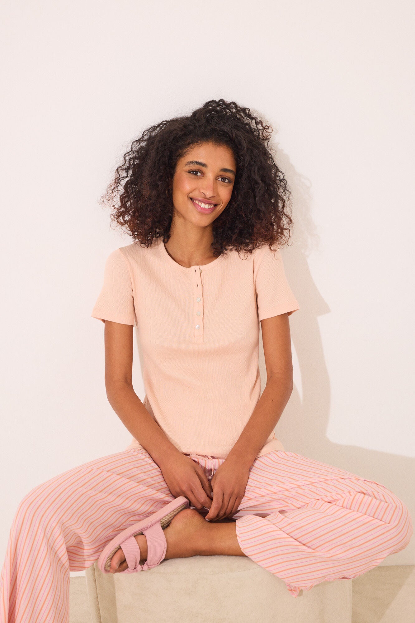 Orange ribbed short sleeve T-shirt