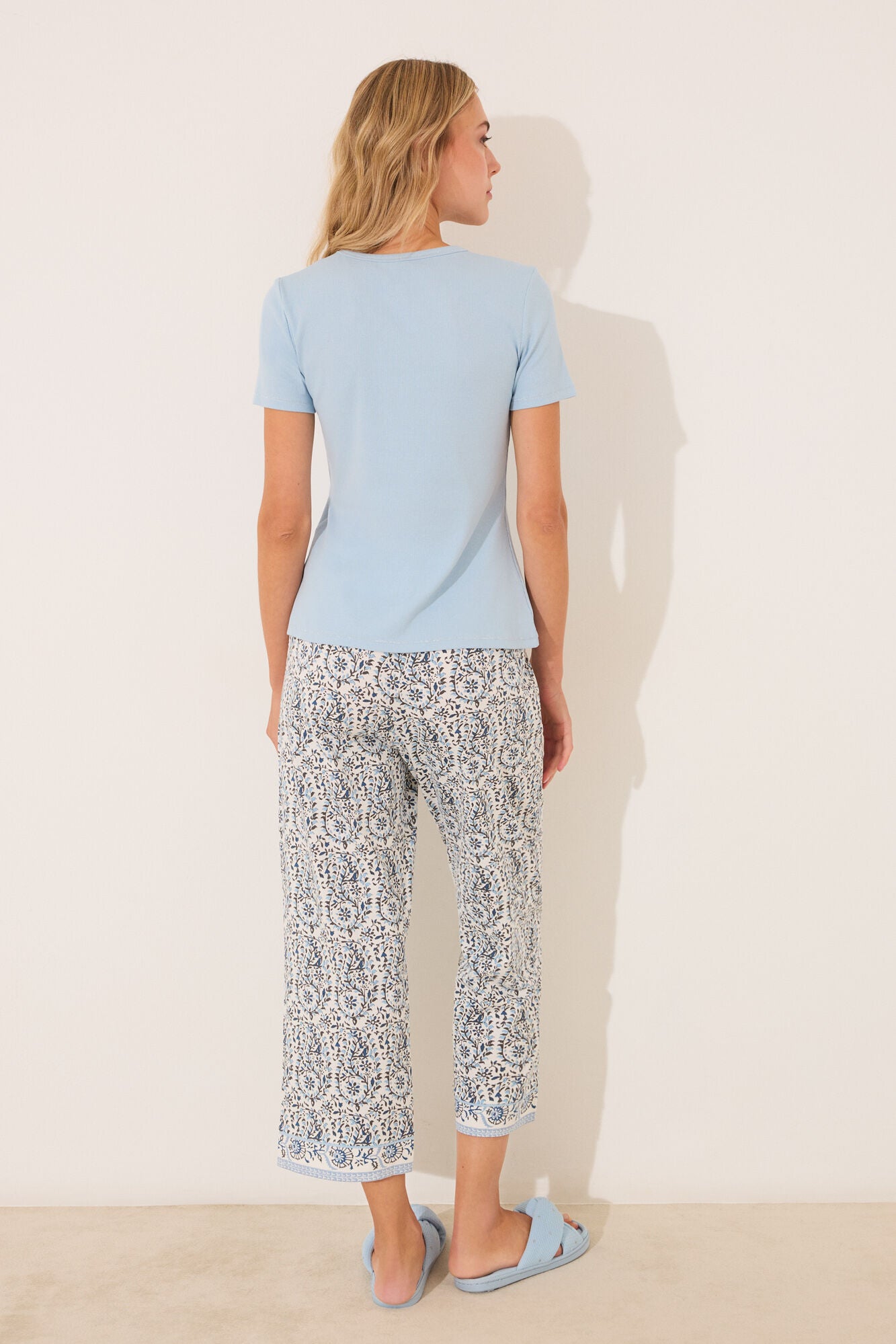 Blue paisley cotton Capri pyjamas