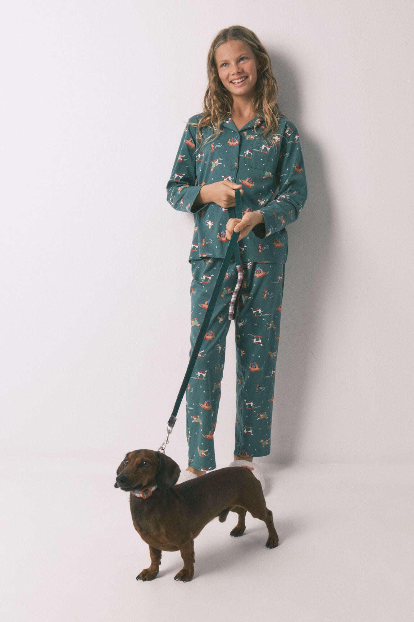 Children's pyjamas with 100% cotton puppies