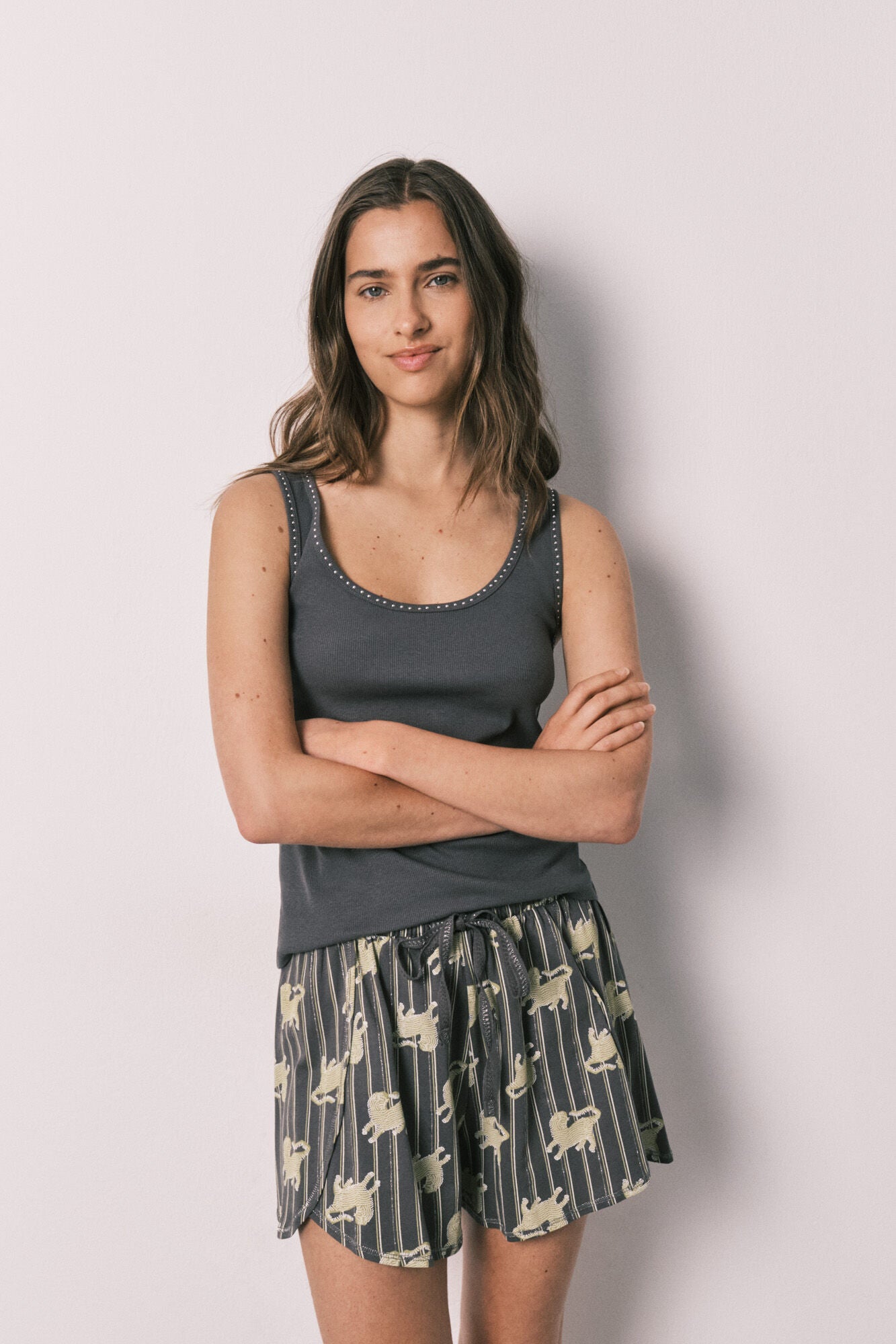 Short gray cotton pajamas