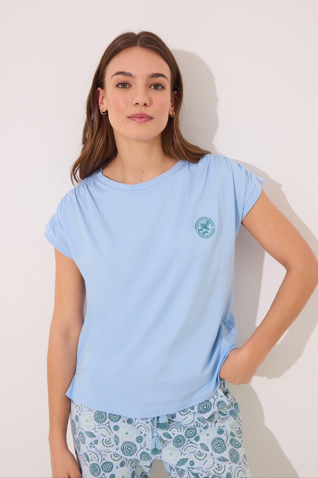 Short pyjamas 100% cotton blue flowers