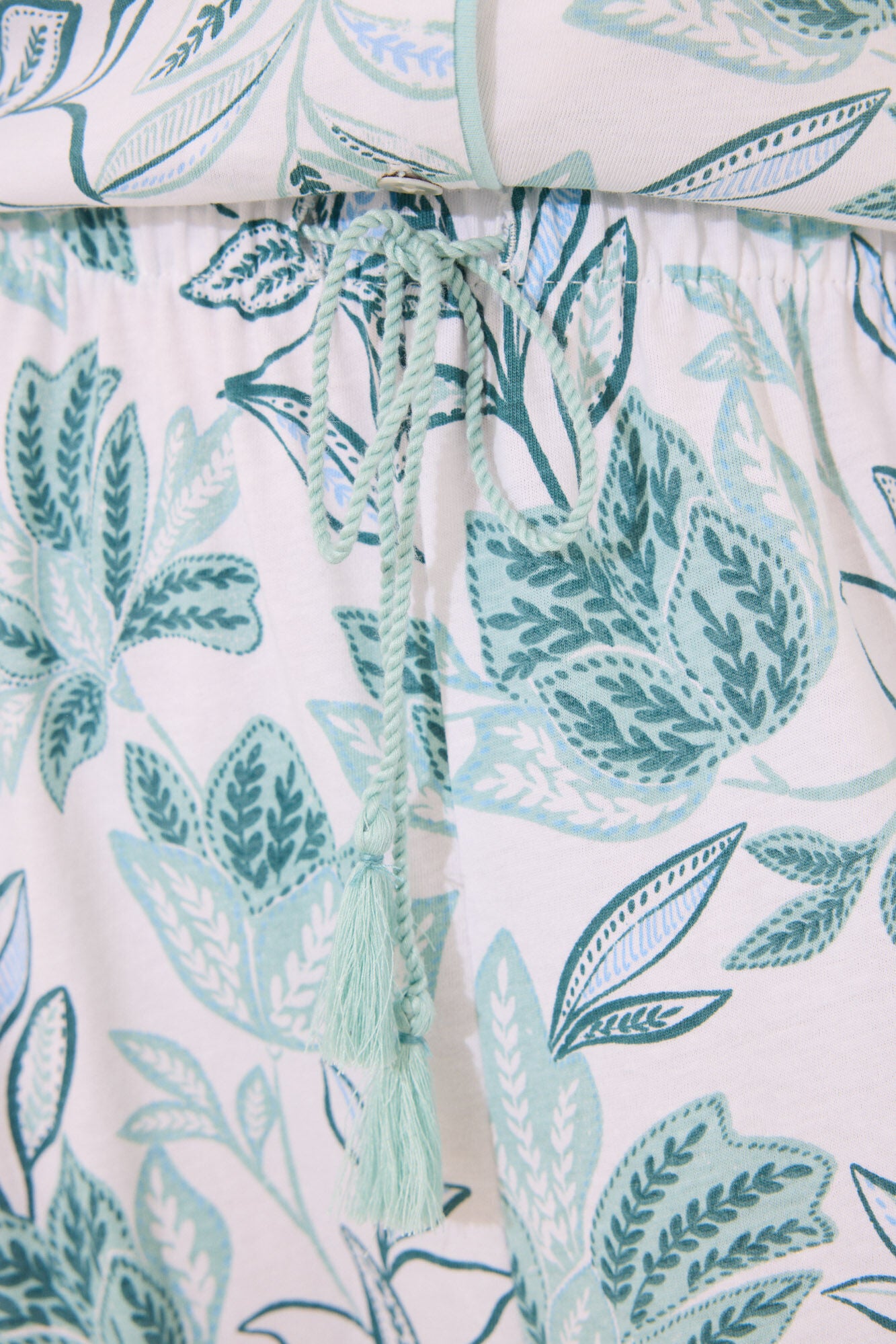 100% cotton classic pyjamas with green flowers