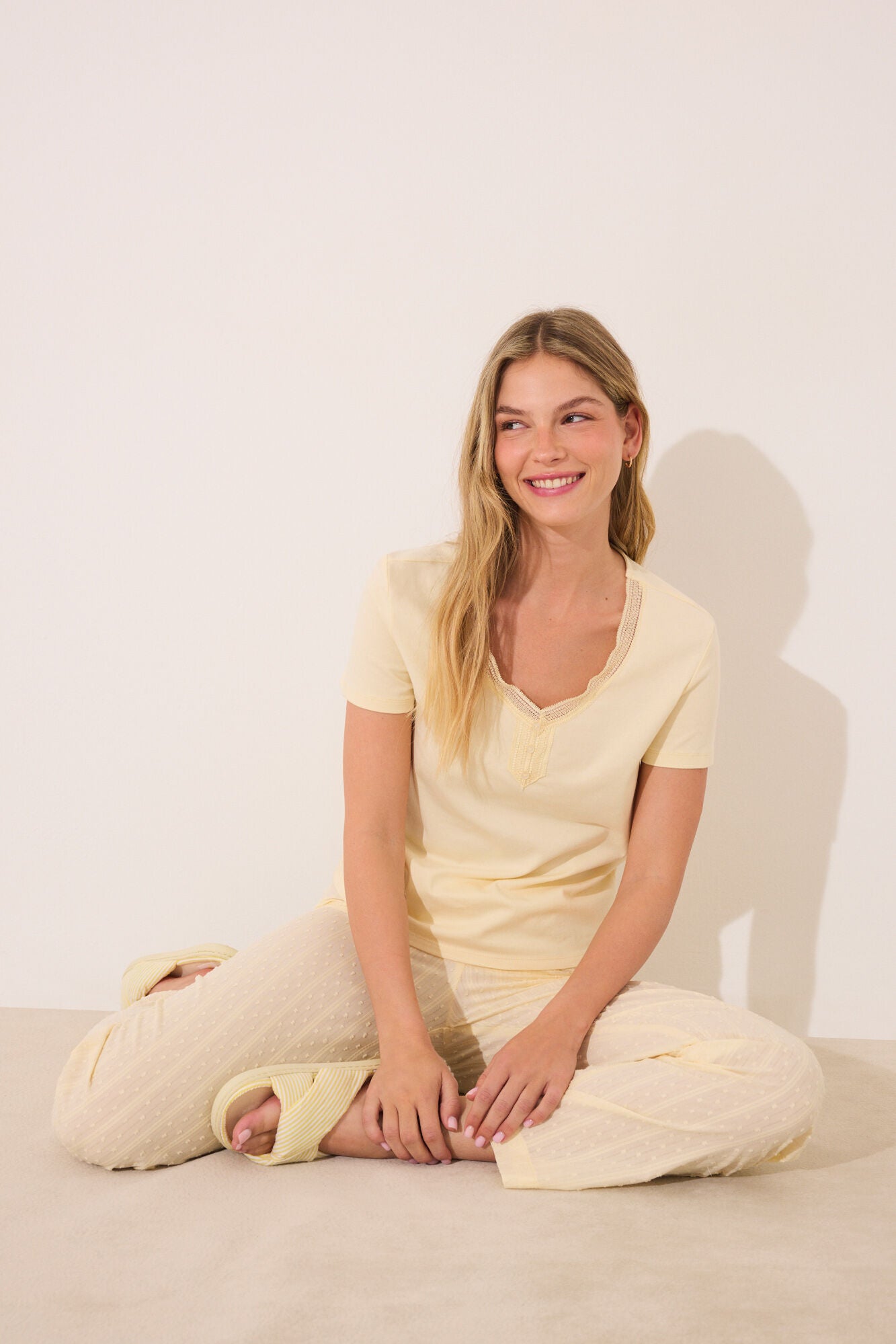 Yellow cotton short sleeve pyjamas