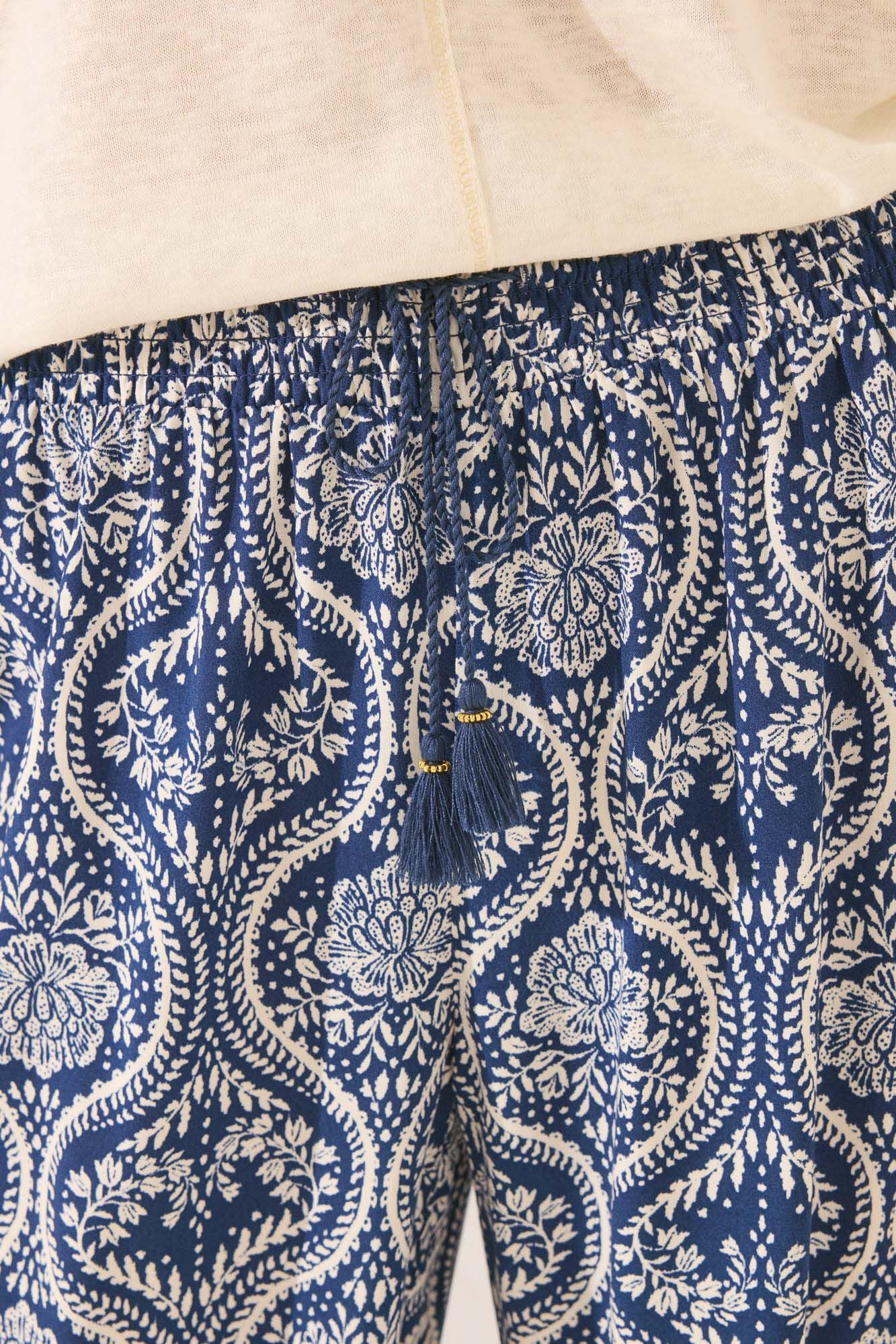 Long allover print trouser