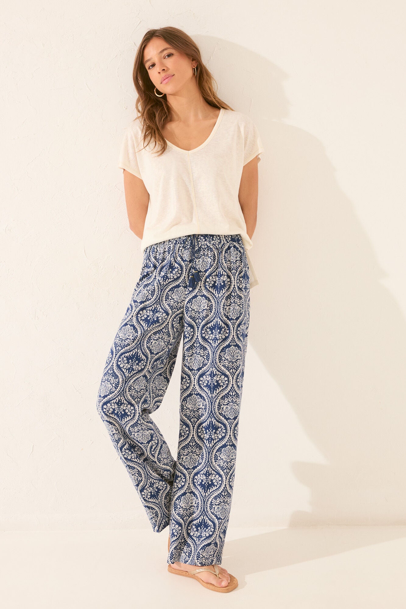 Long allover print trouser