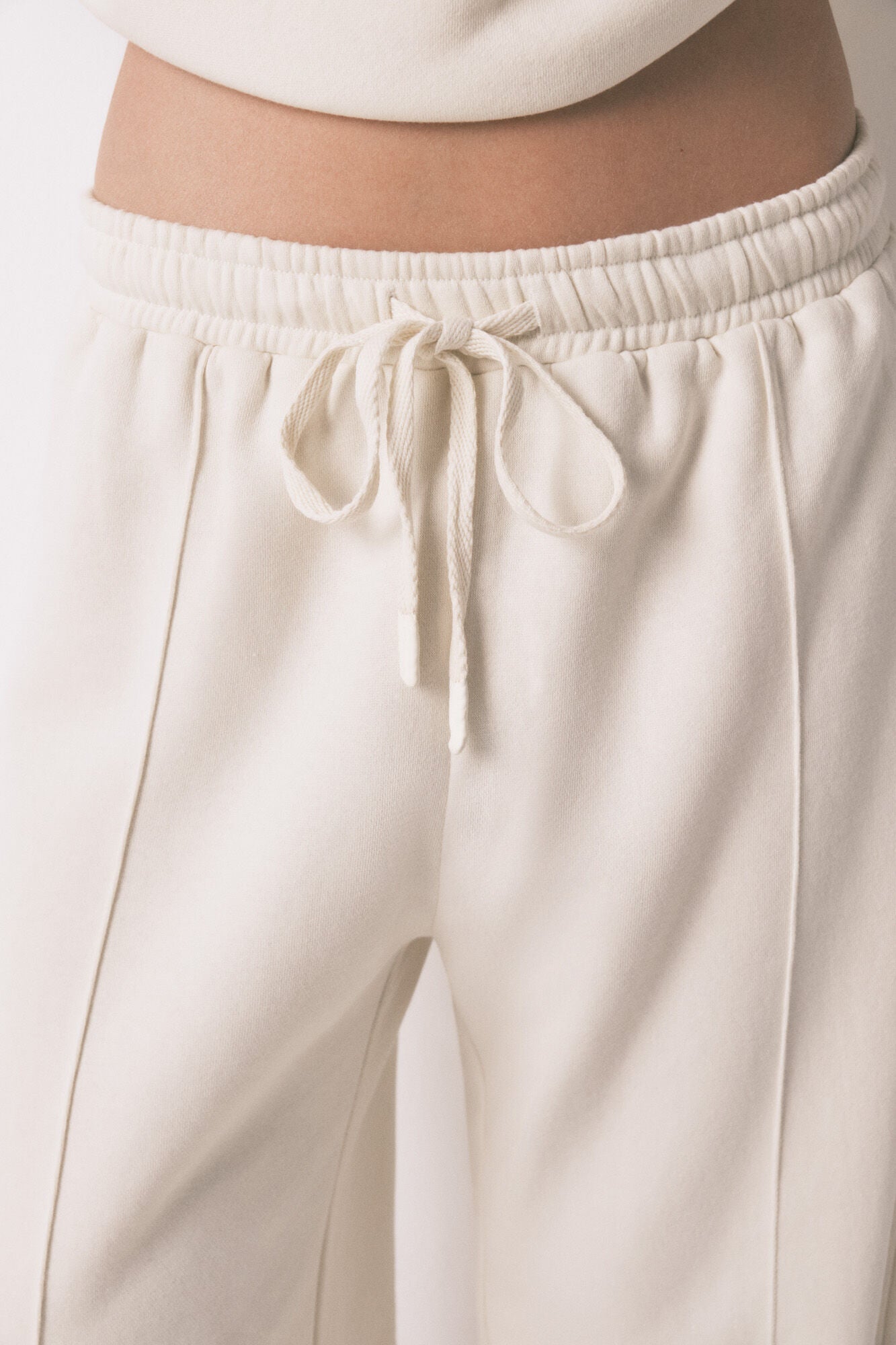 White fine terry cloth long trousers