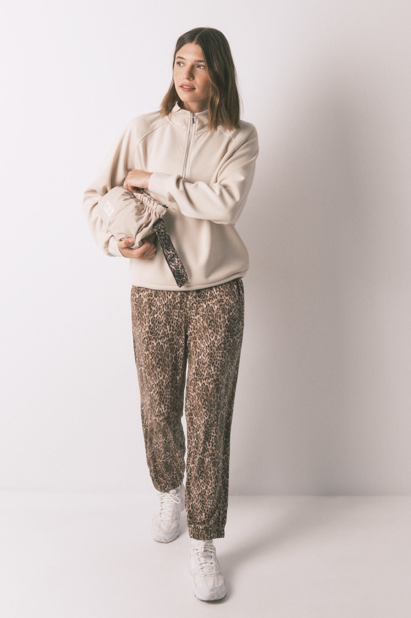 Carrot animal print brown long trousers