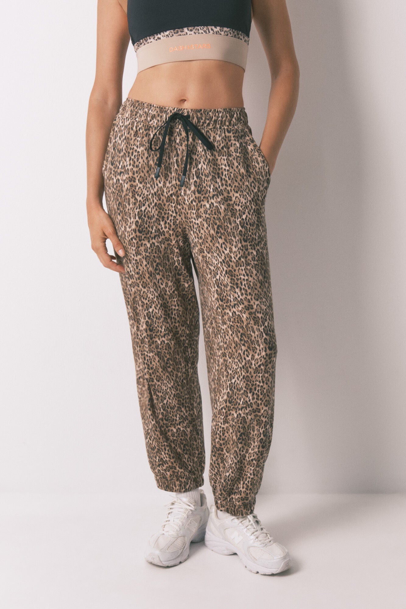 Carrot animal print brown long trousers