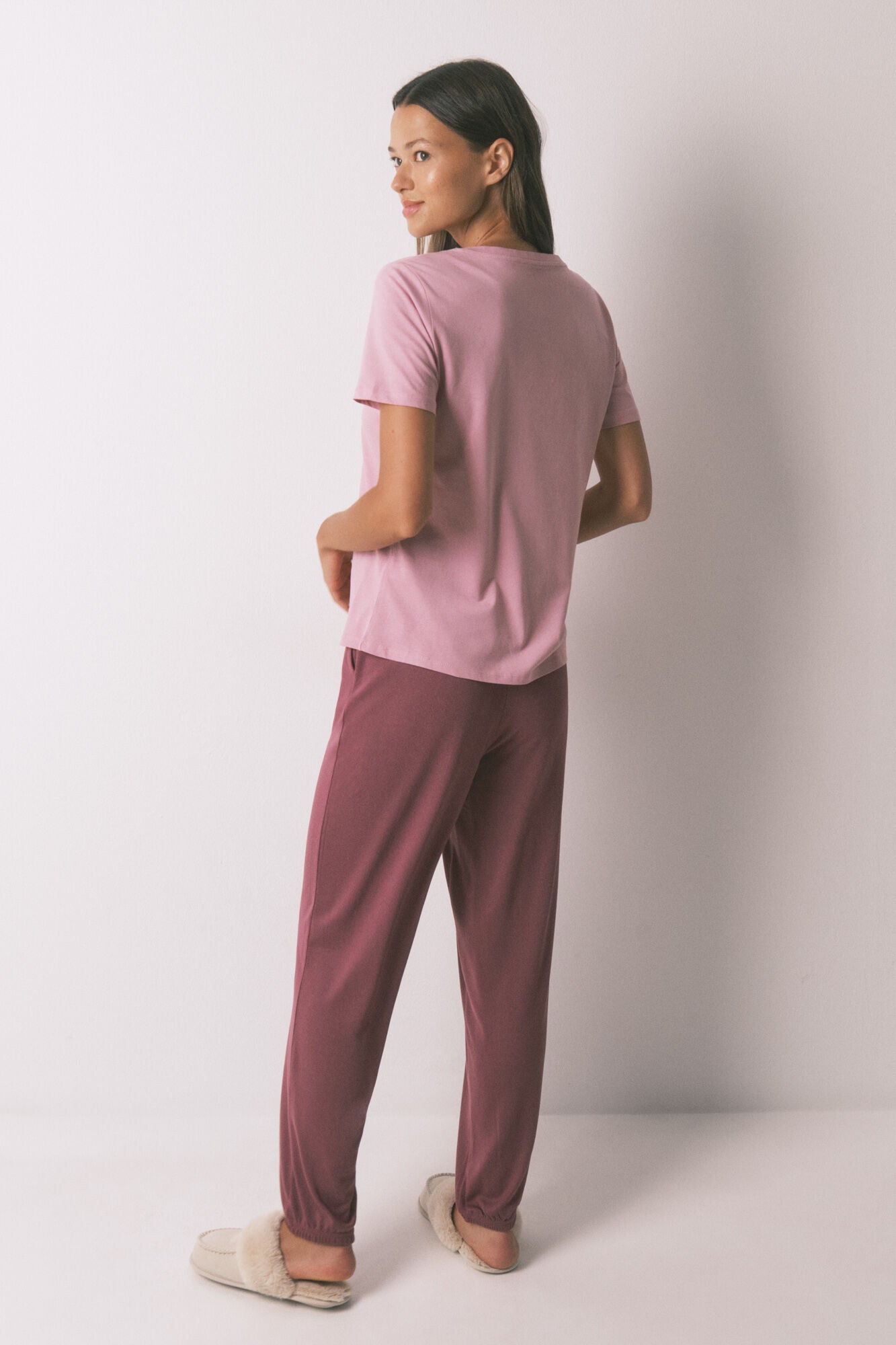 Long soft knit maroon trousers
