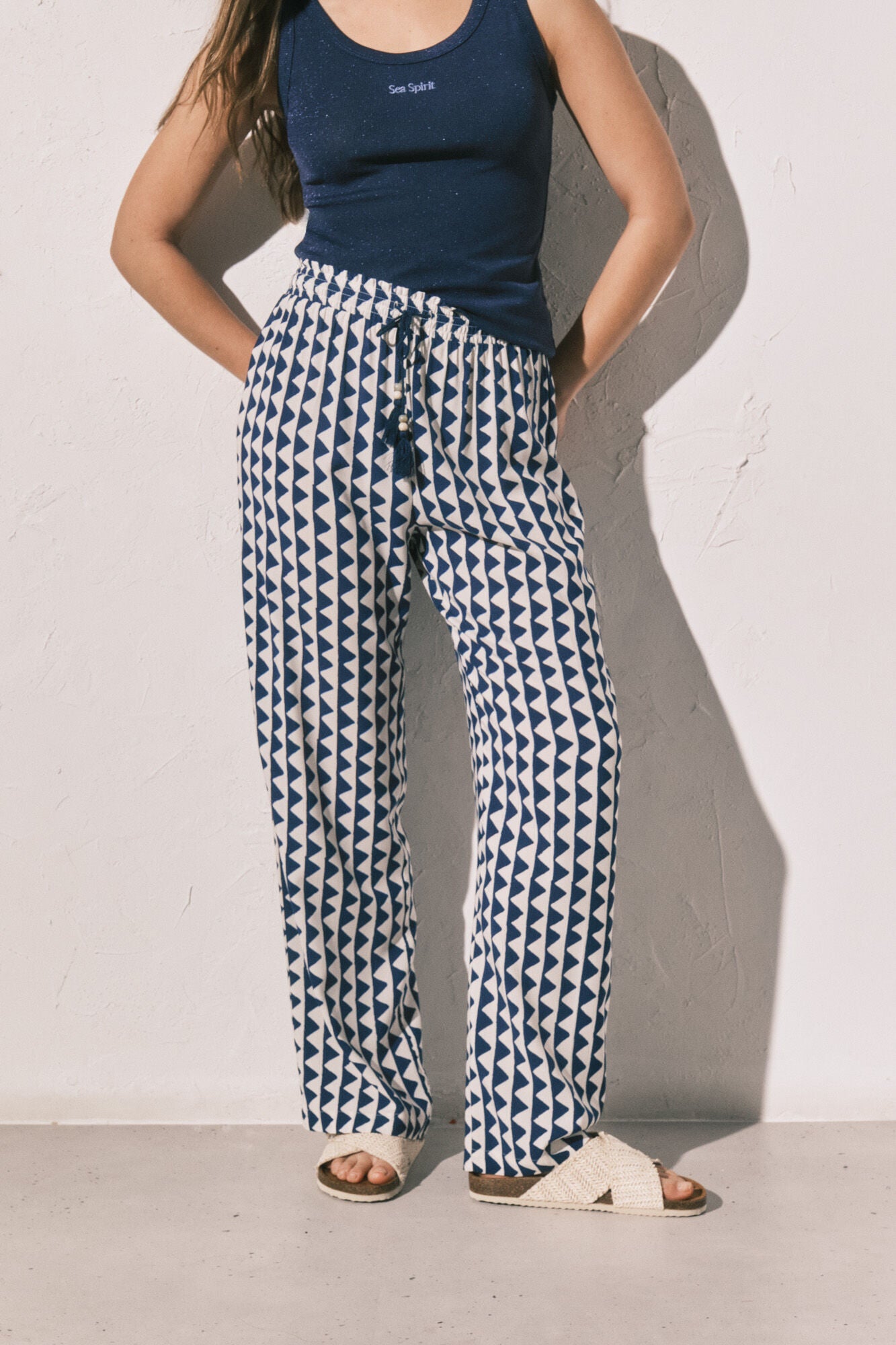 Blue geometric print long trousers