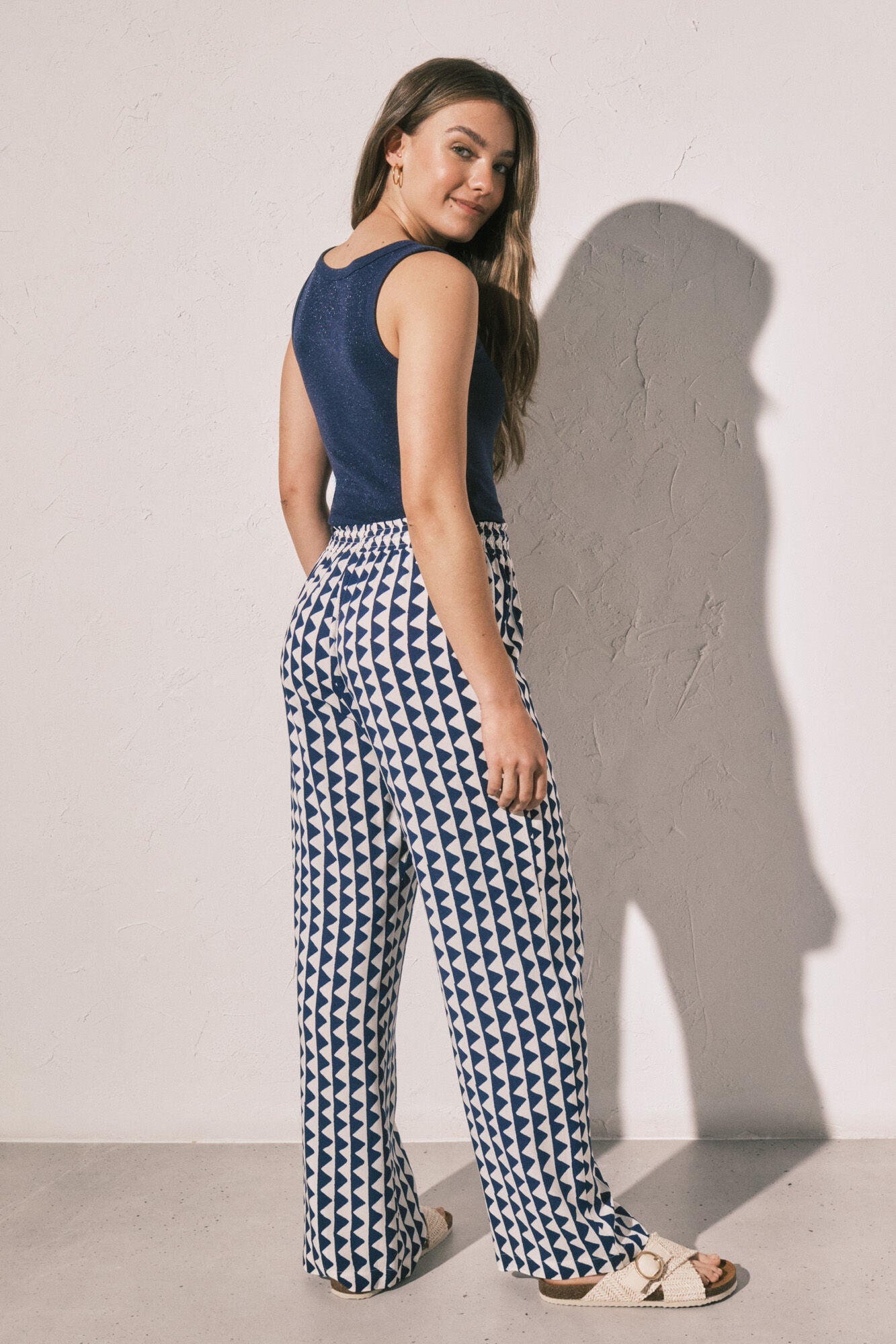 Blue geometric print long trousers