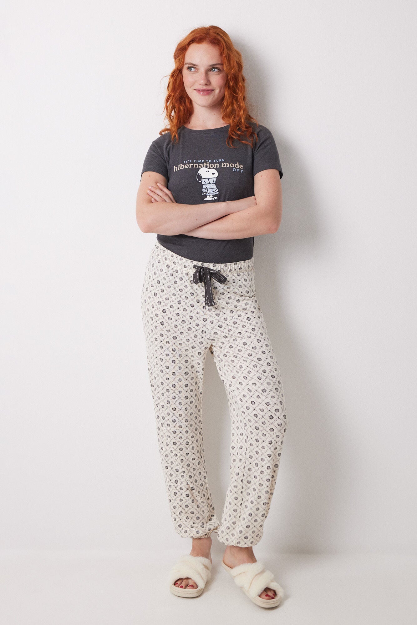 Long carrot trouser with checkered and floral print