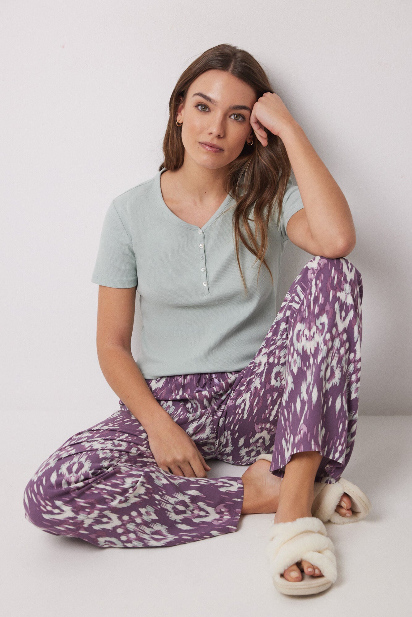 Long viscose trousers with ikat print