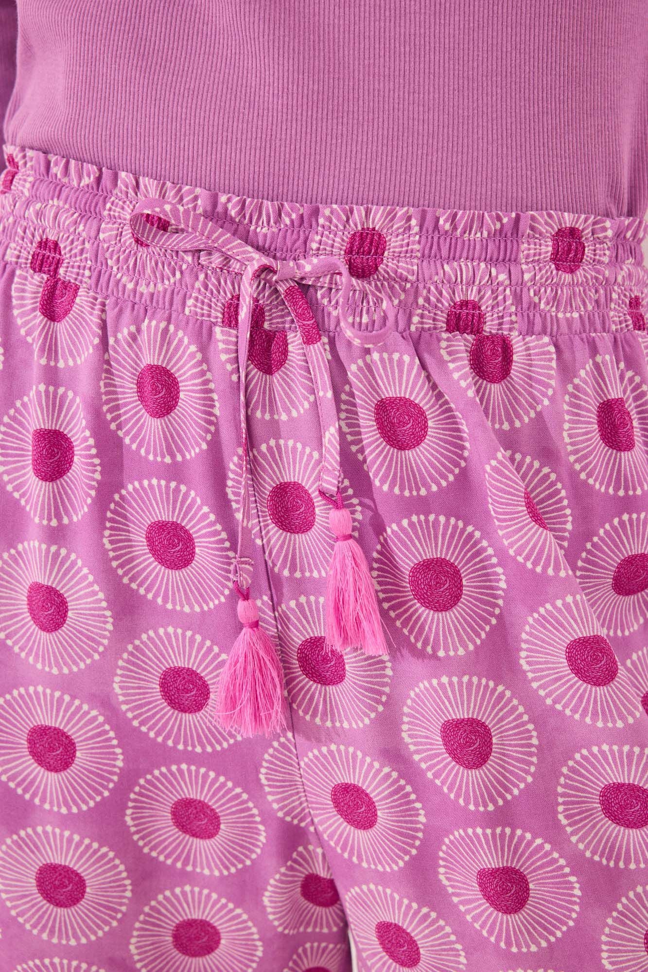 Long trouser with geometric print