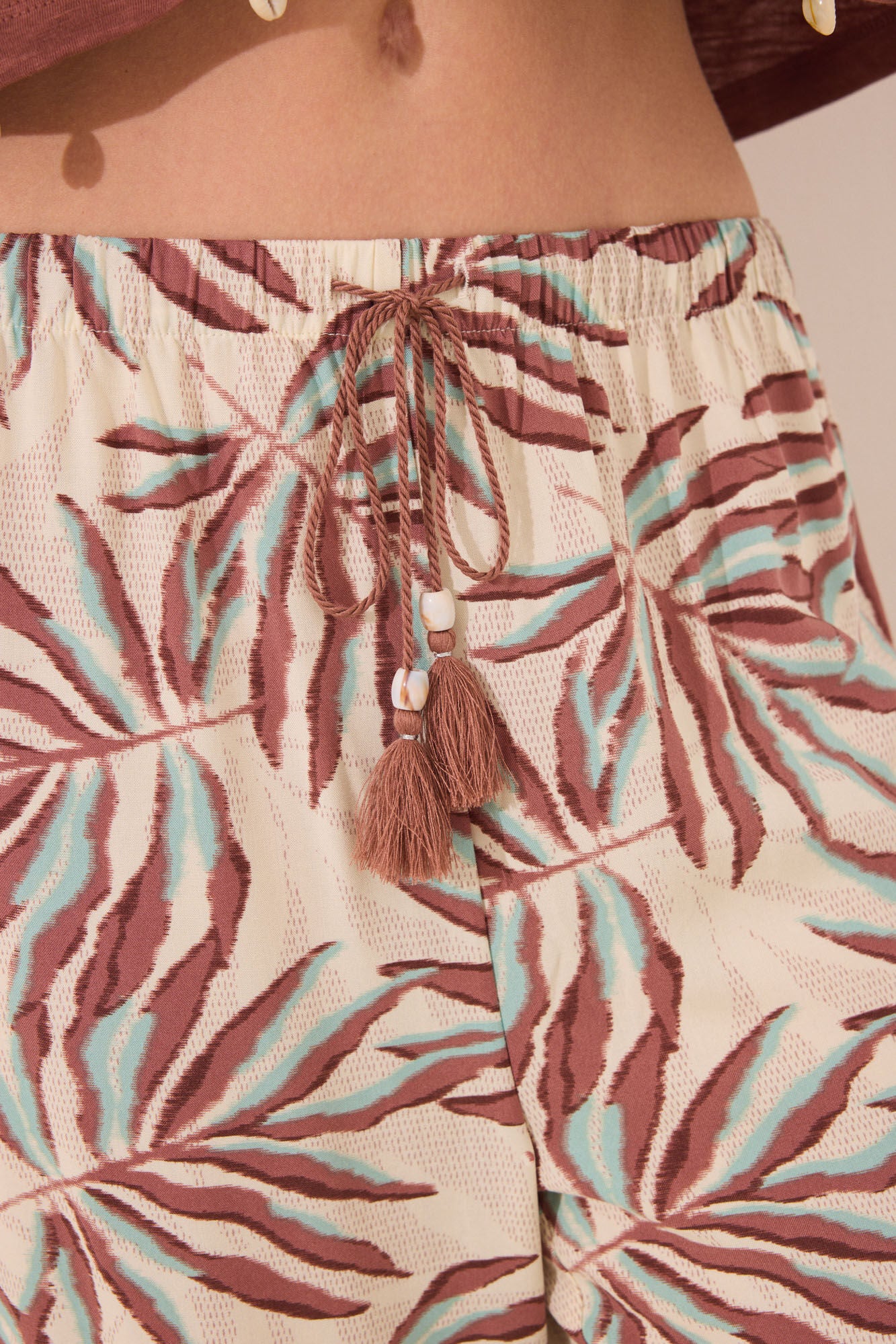Brown leaf print viscose trouser