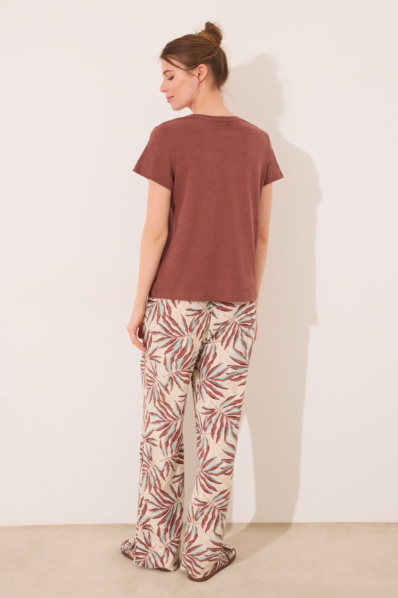 Brown leaf print viscose trouser