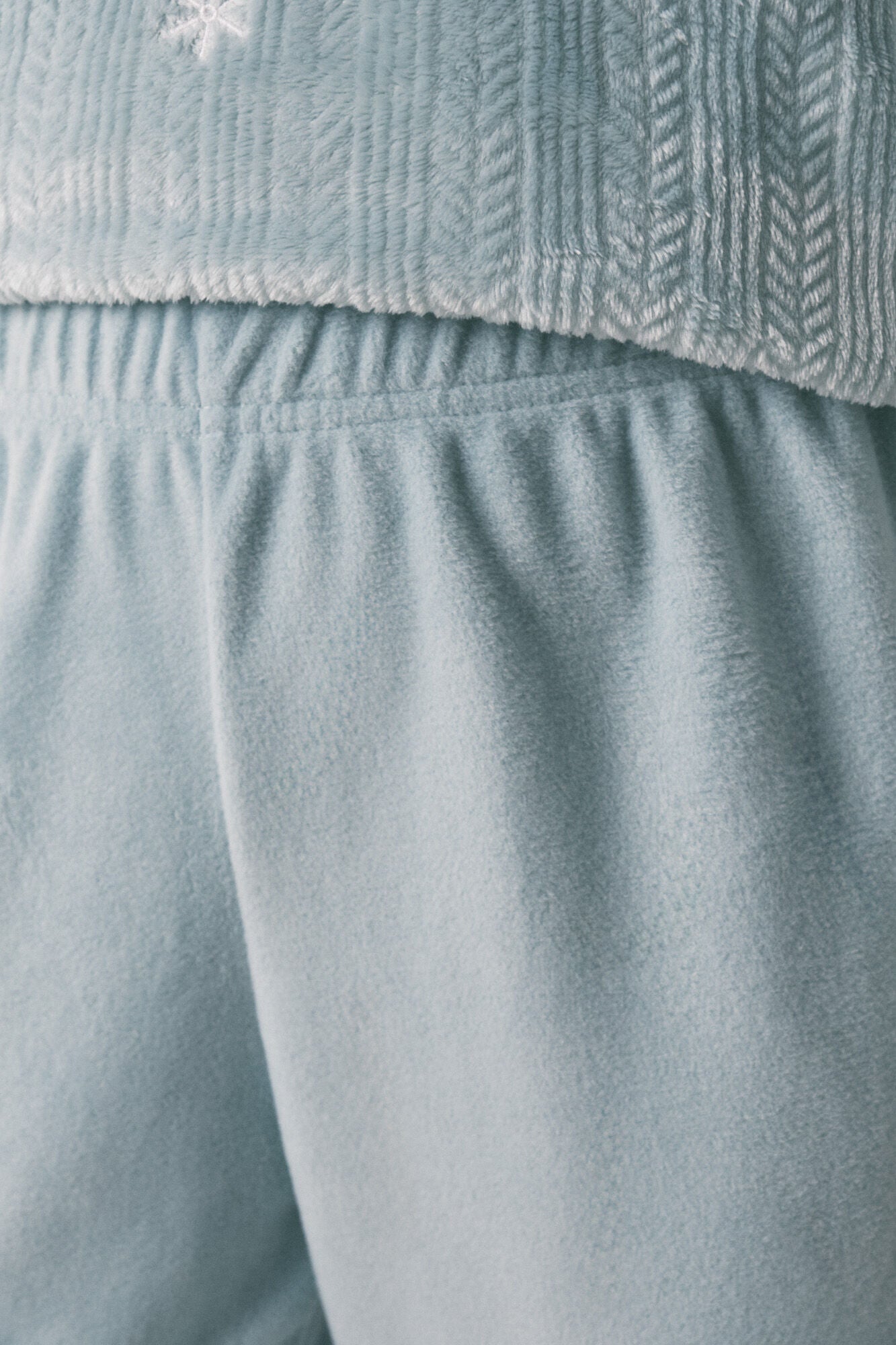 Long pyjamas blue textured velvet pajamas