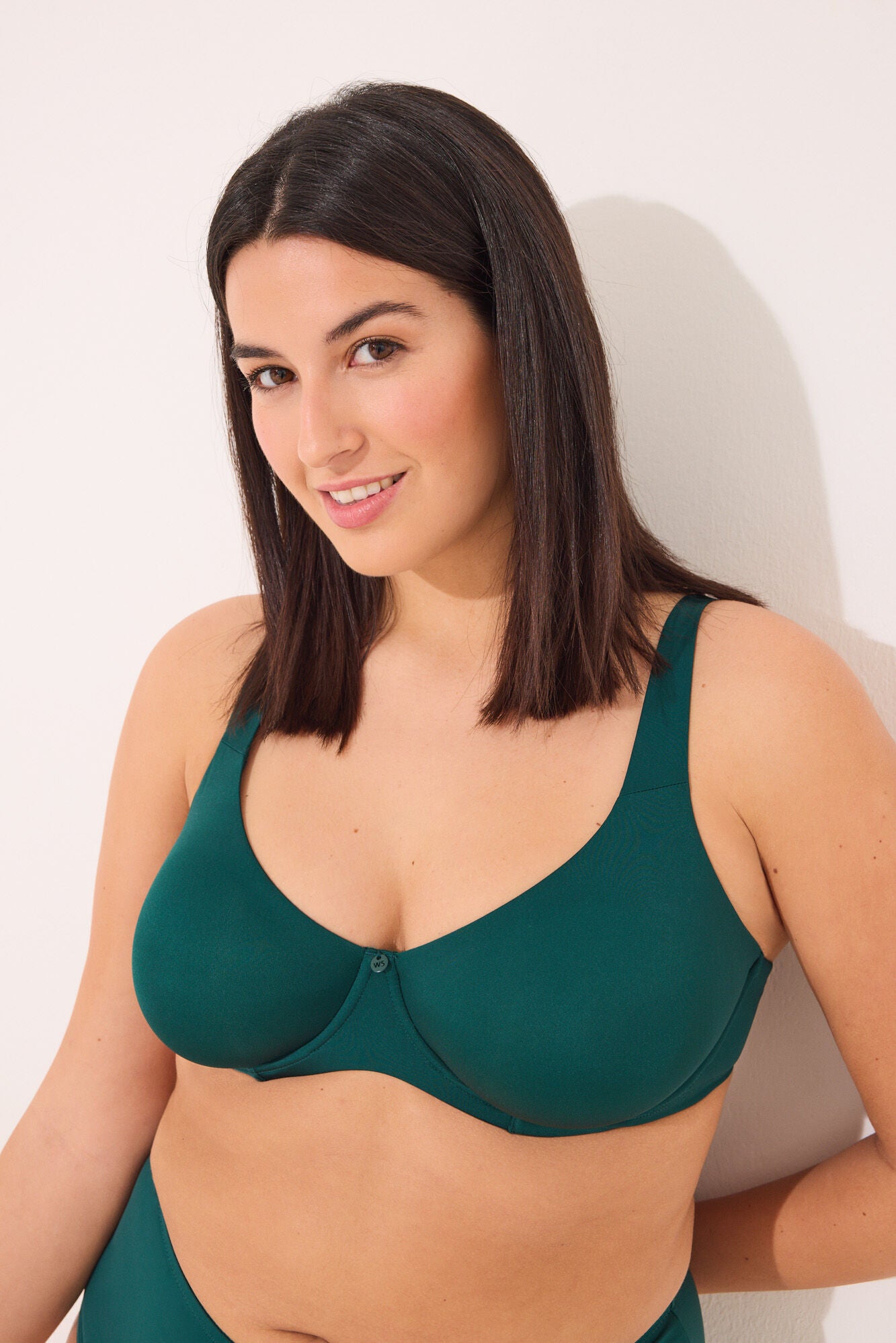 Classic underwired bra Cup C
