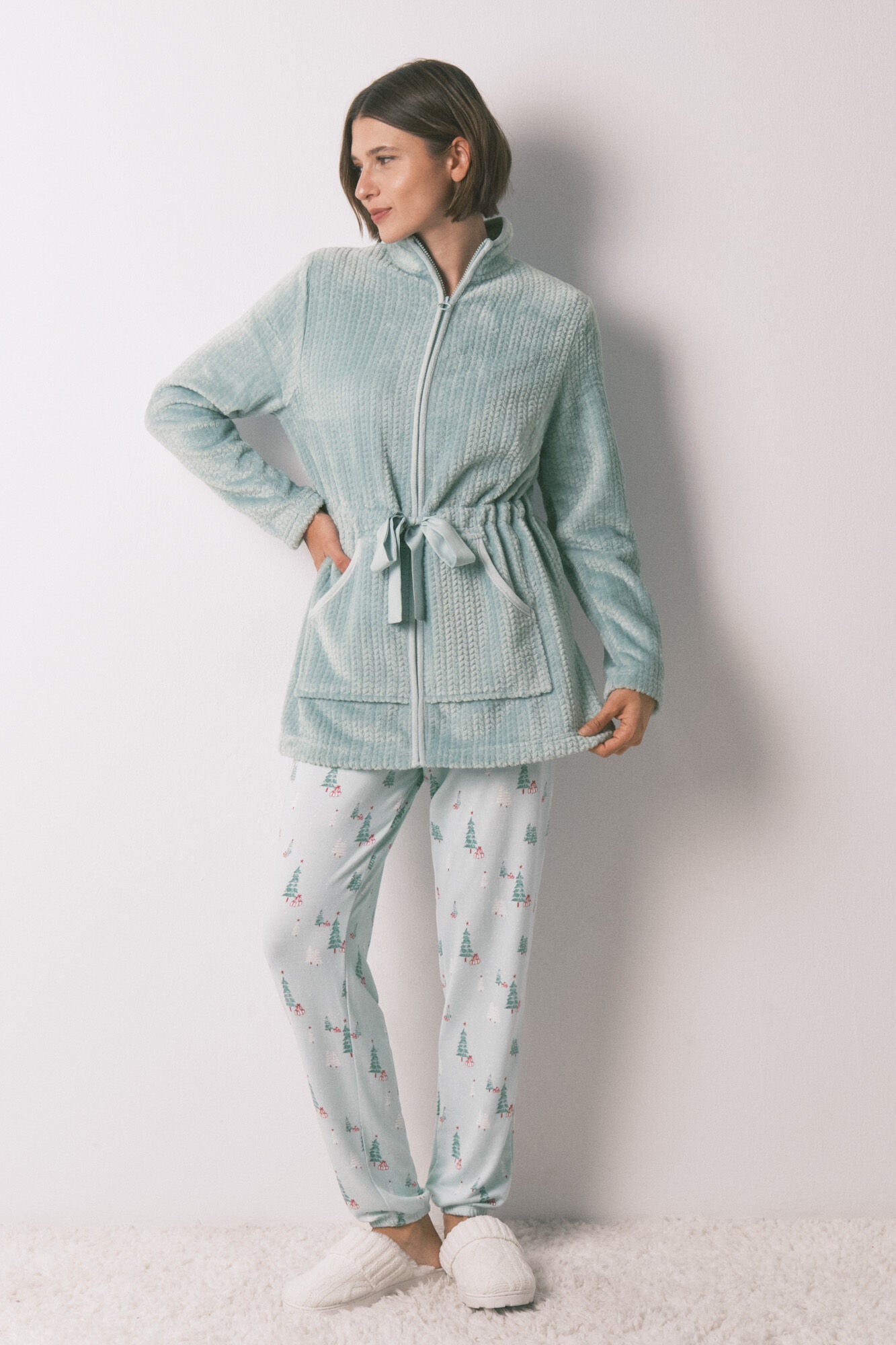 Green midi fleece robe