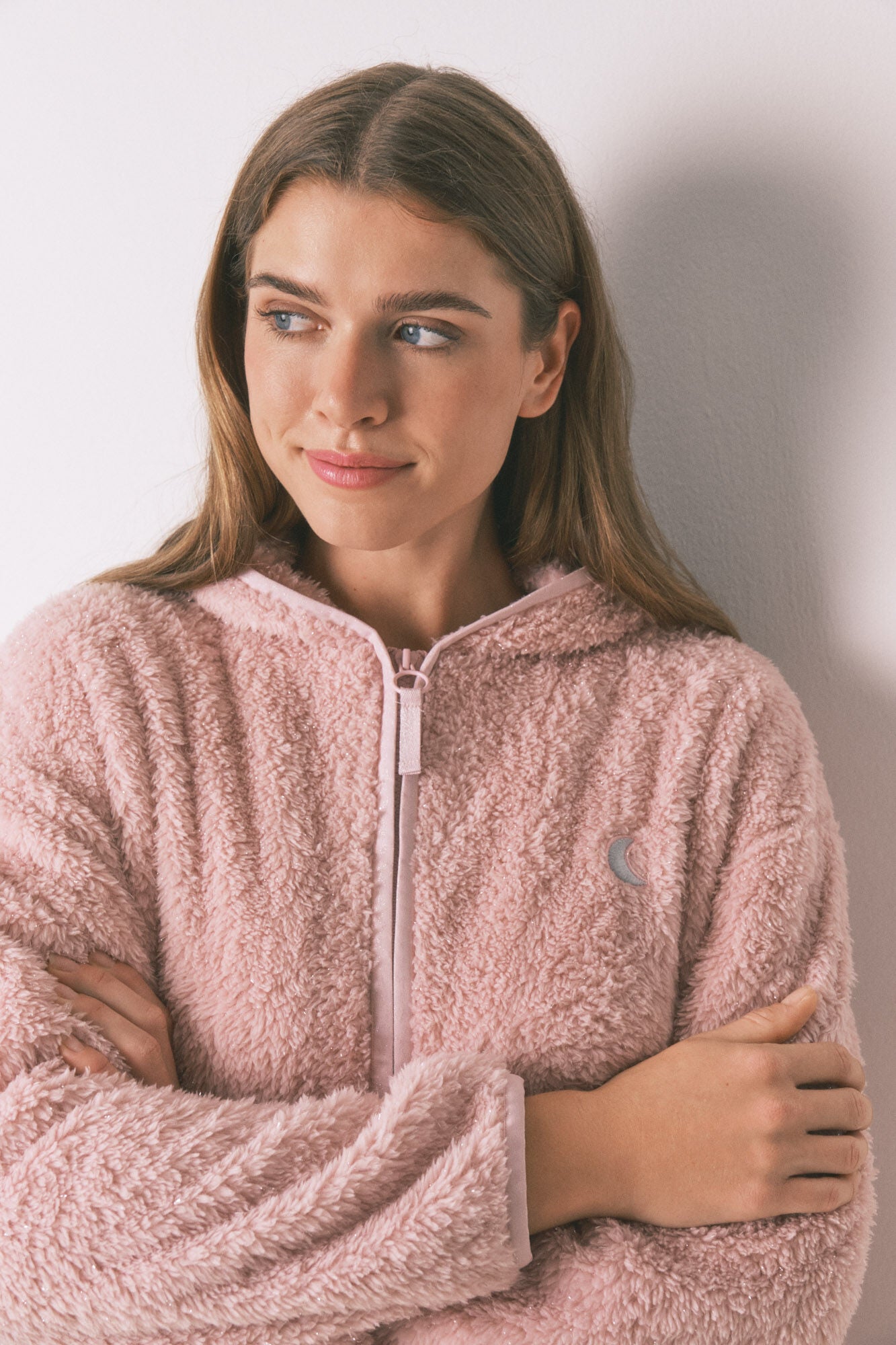 Short robe in pink lurex fur fabric