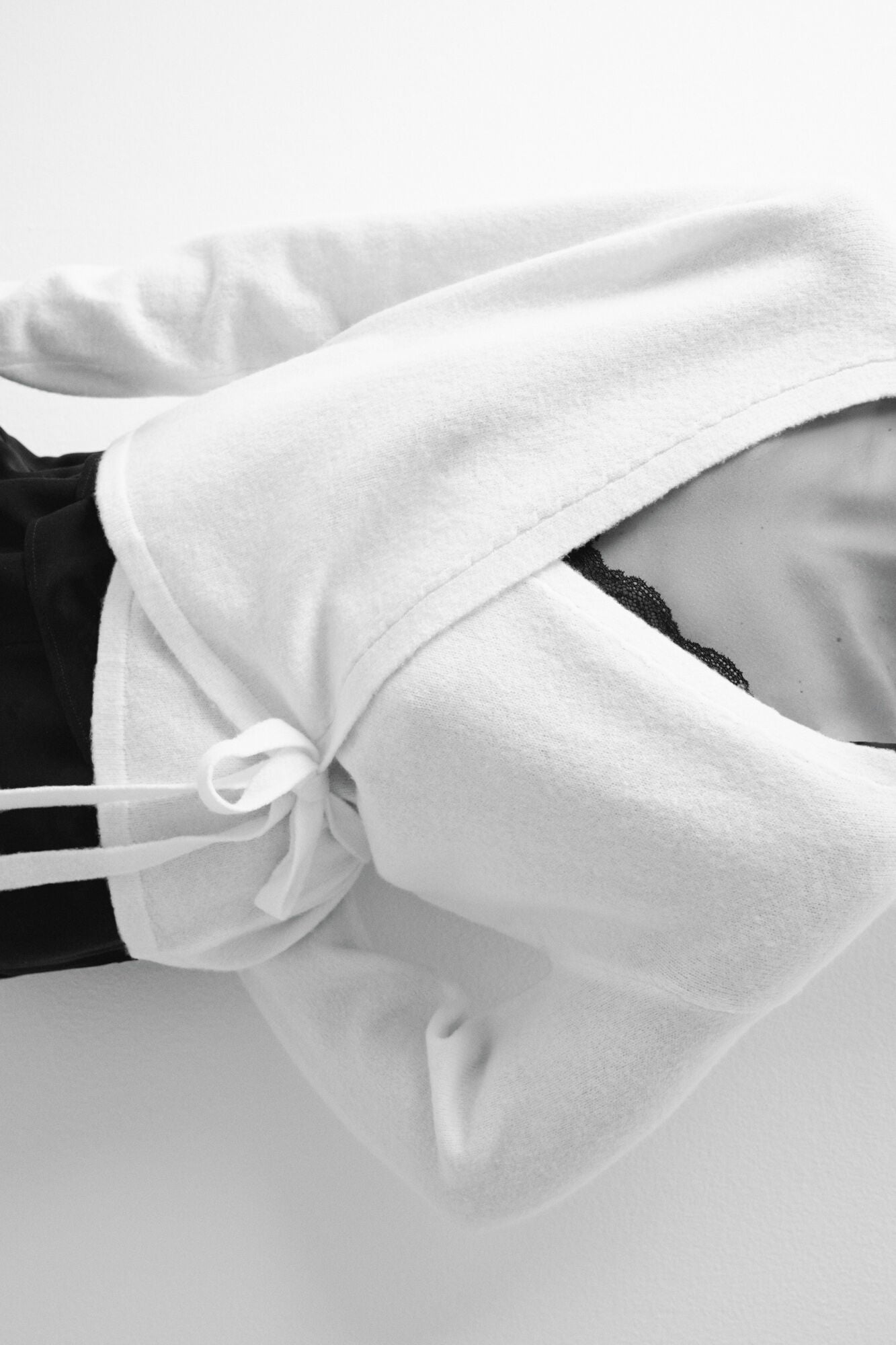 SHORT ROBE