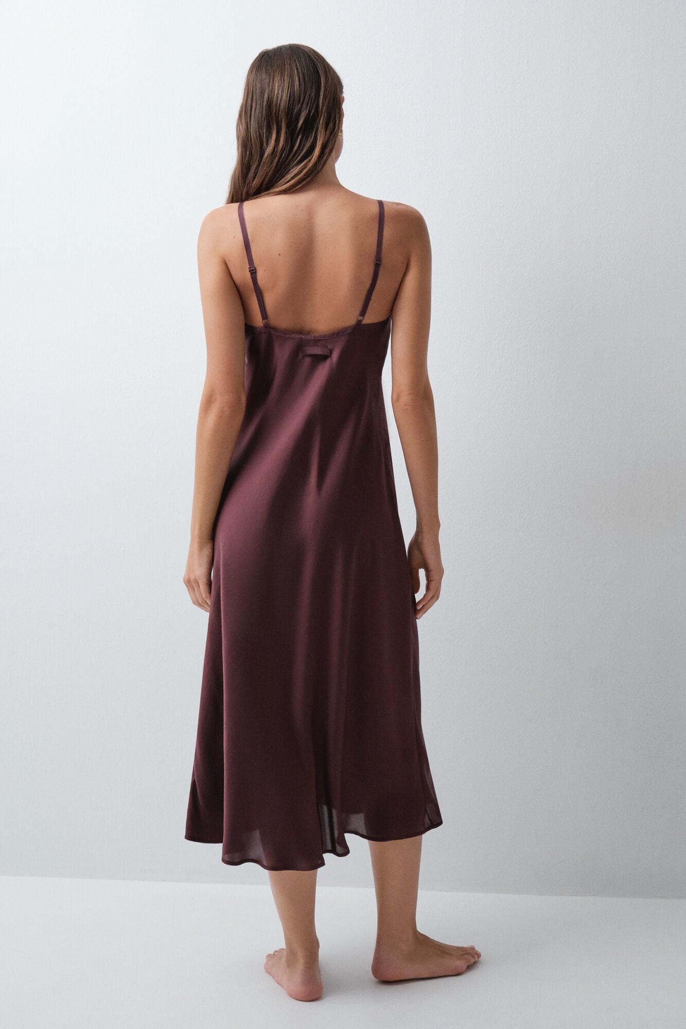 STRAPS LONG NIGHTDRESS